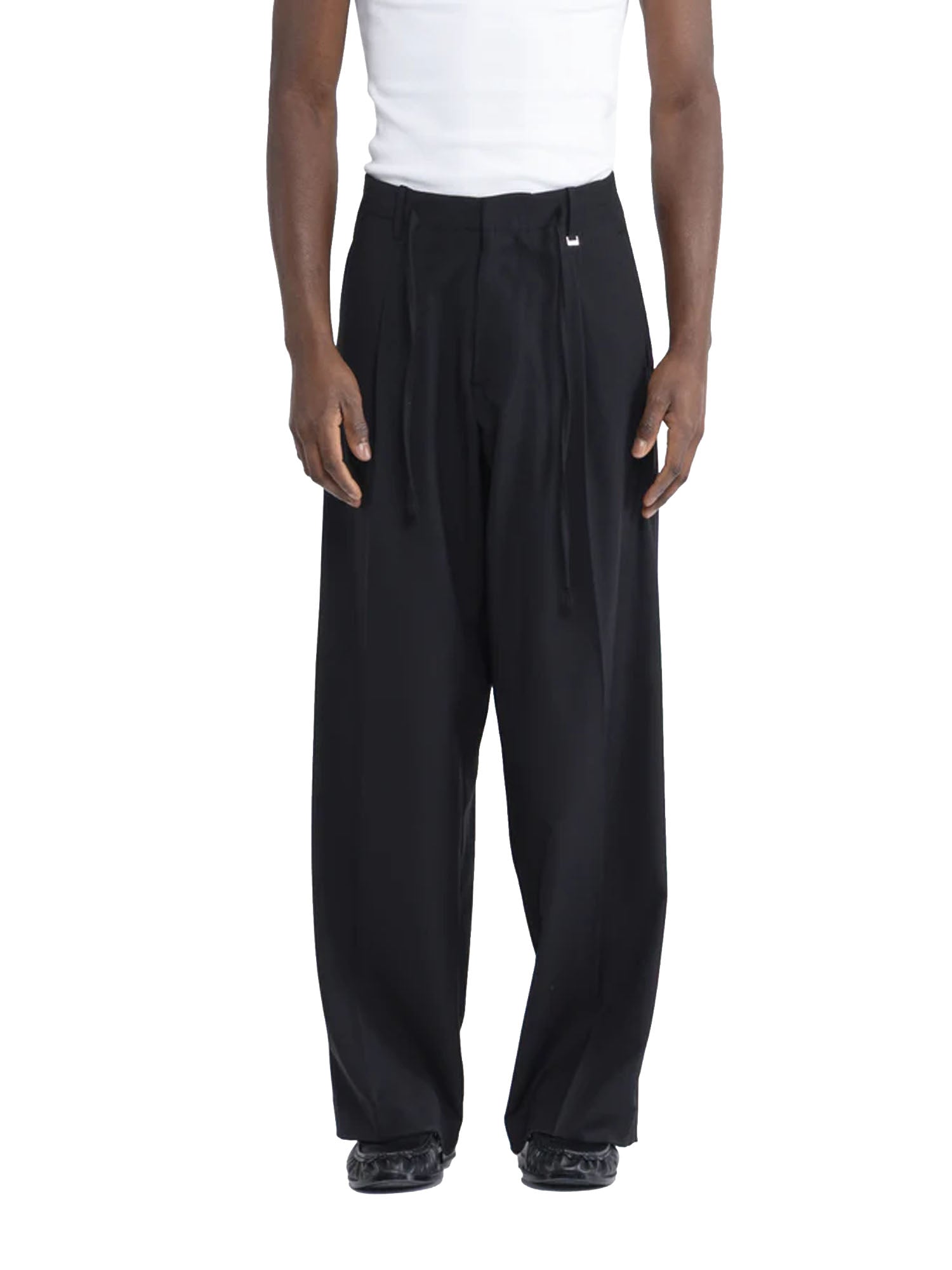 Pantalone con coulisse fondo molto ampio