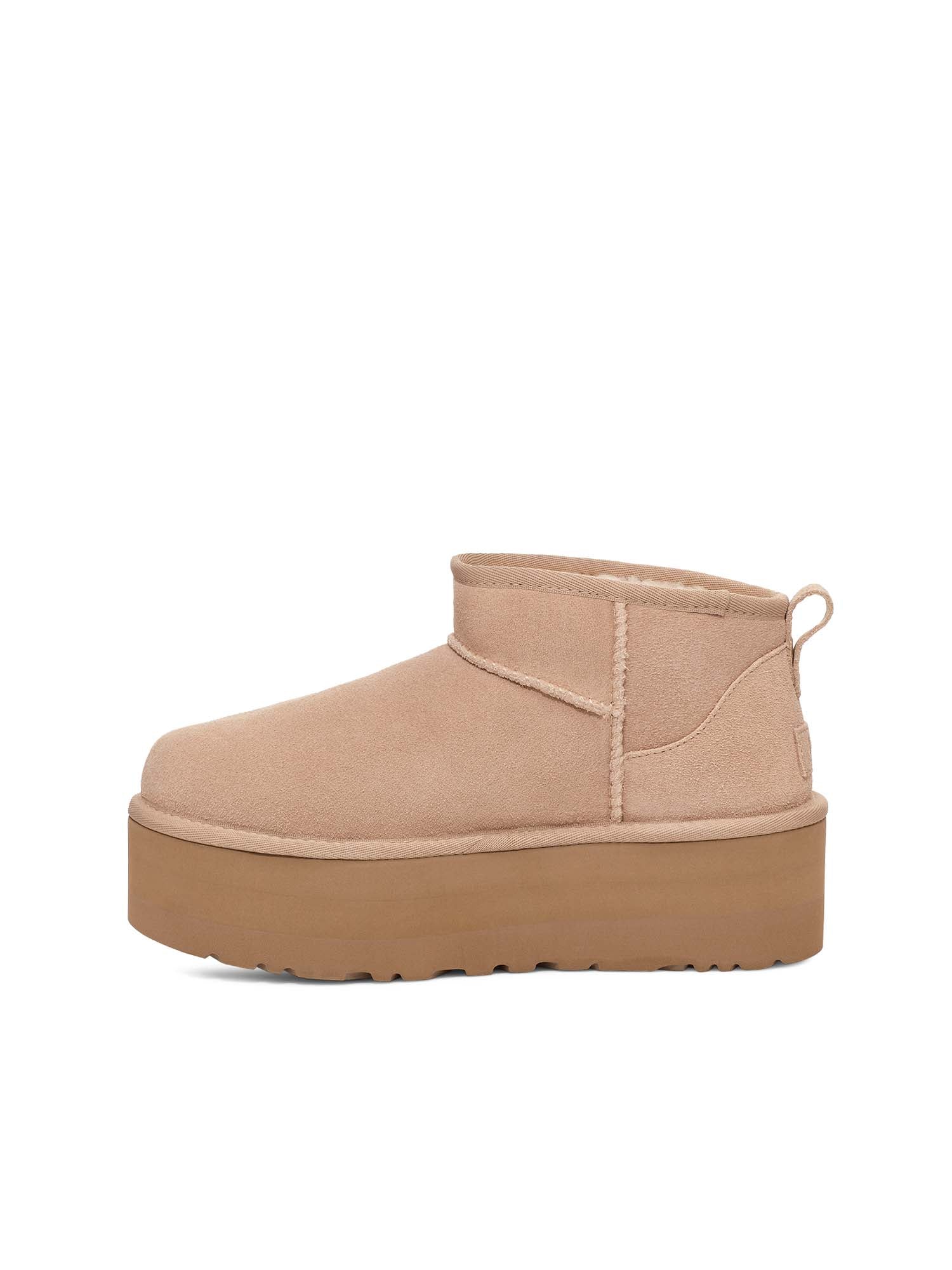 Ugg Stivali Classic Ultra Mini con plateau Beige