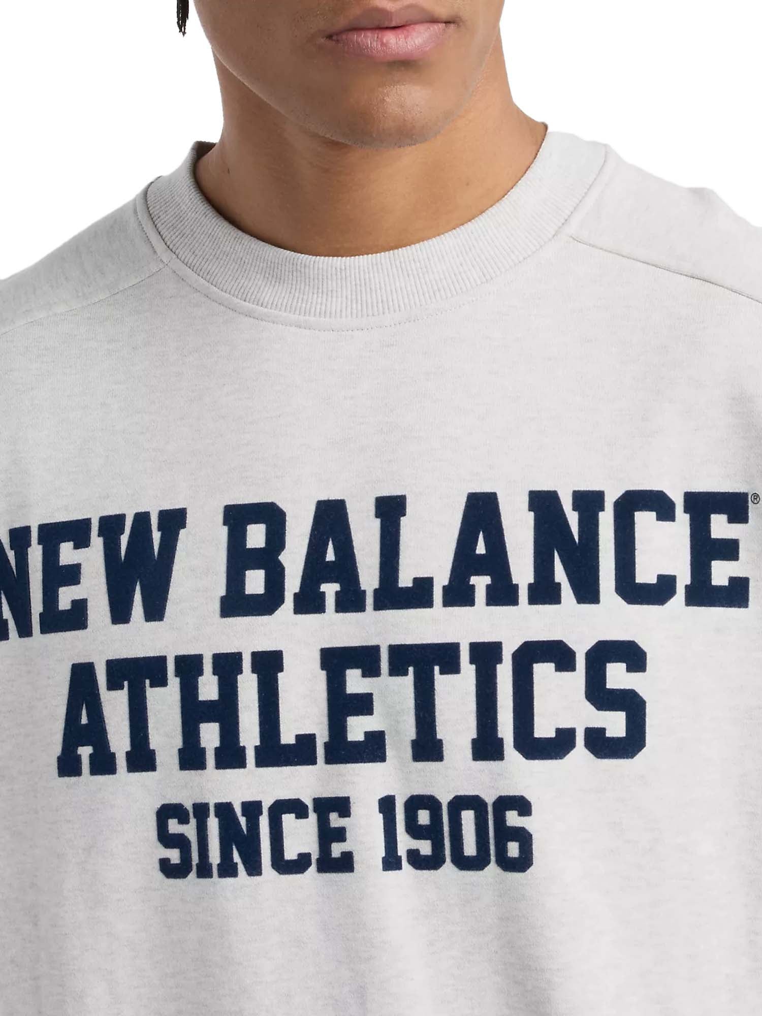 New Balance Felpa Varsity French Terry Graphic Grigio