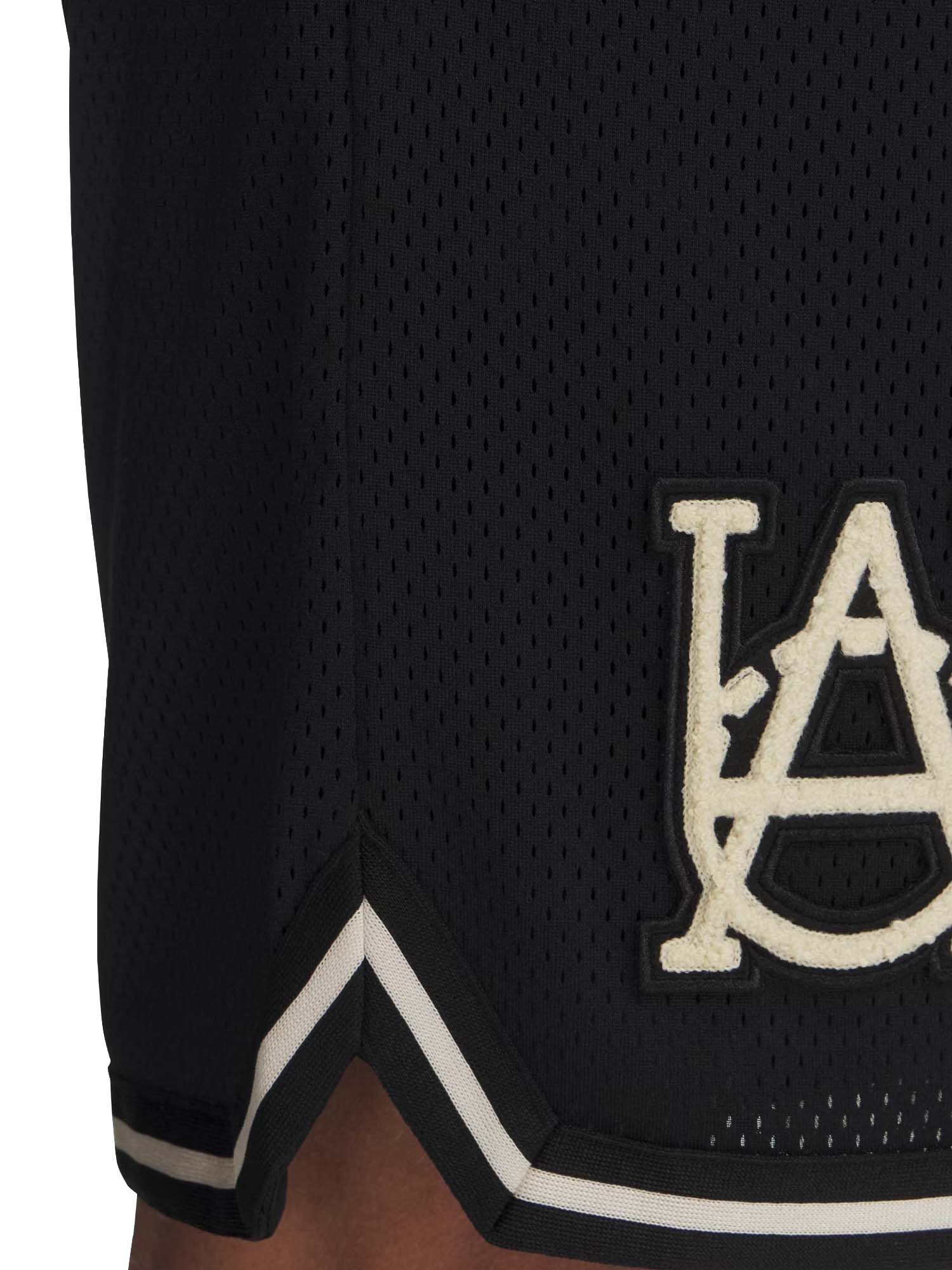 Under Armour Shorts UA Courtside Hoops da uomo Nero