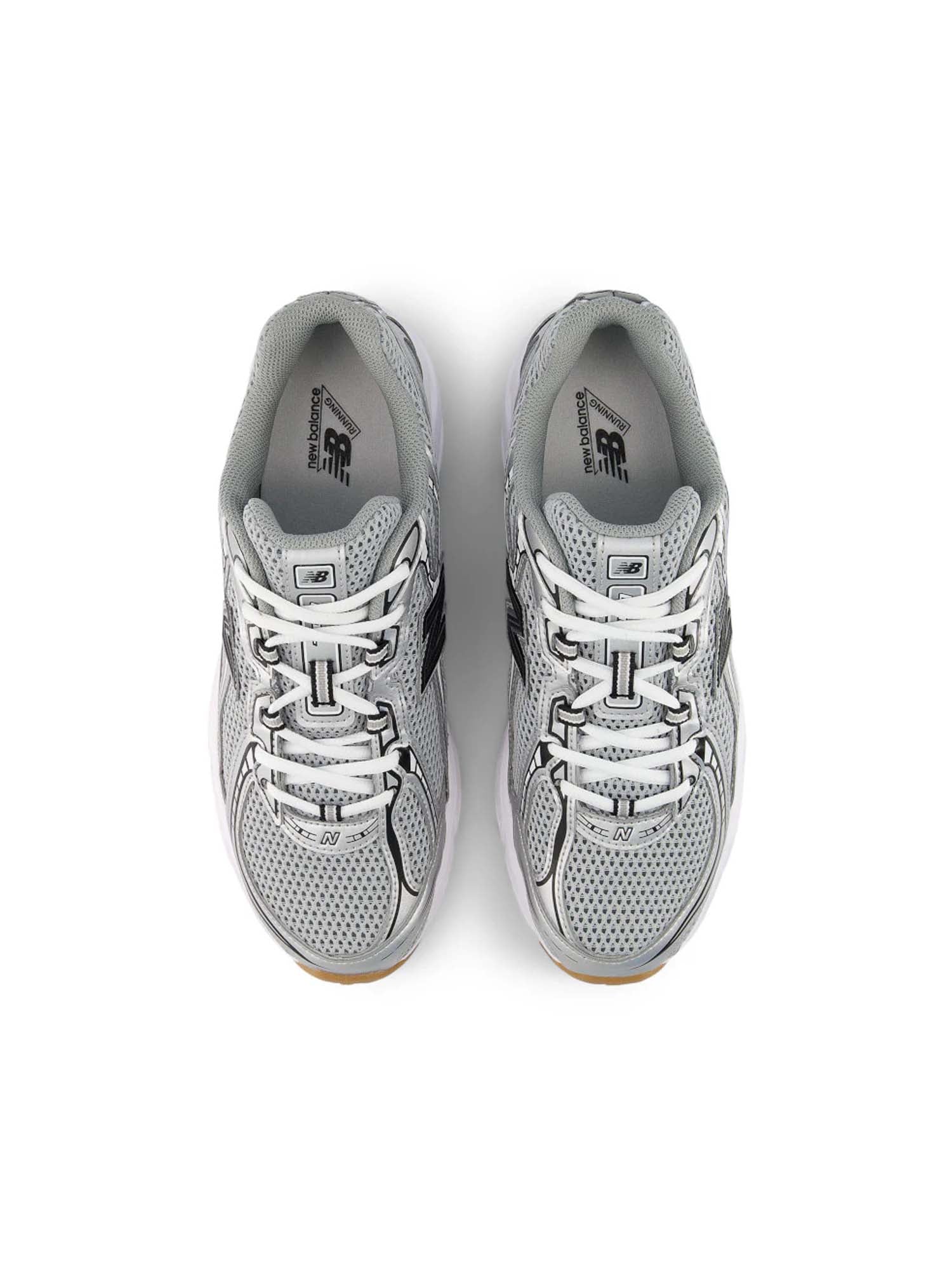 New Balance Scarpe 740 Grigio