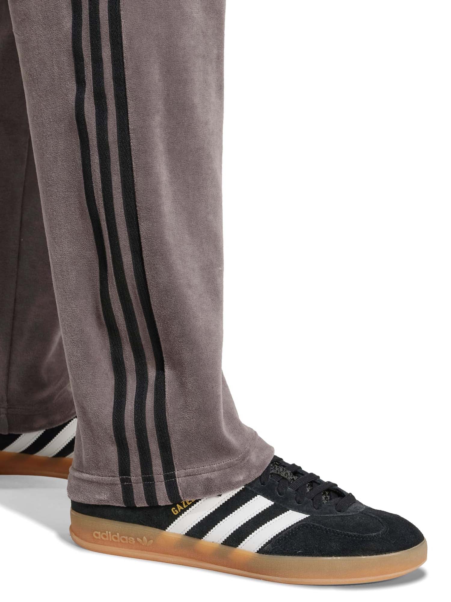 Adidas Pantaloni da allenamento SST Adicolor Velour Grigio