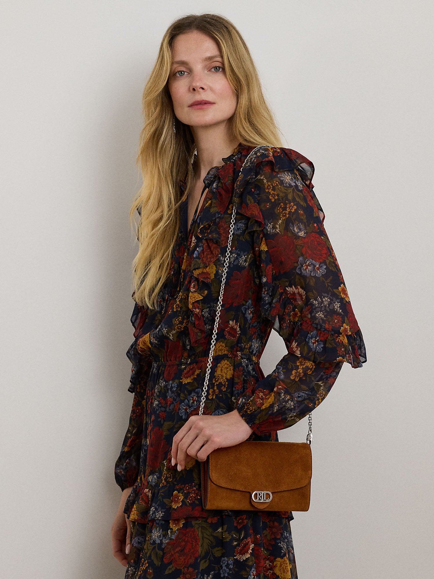 Lauren Ralph Lauren Adair 20 Wallet On A Chain Beige