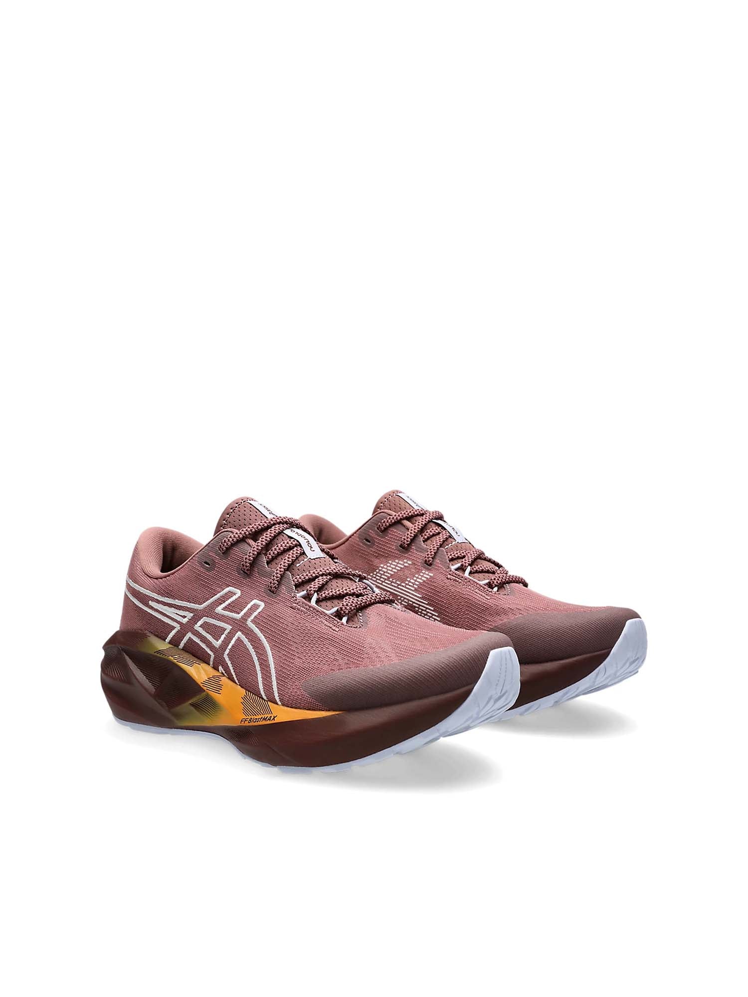 Asics Scarpe Novablast 5 TR Bordeaux