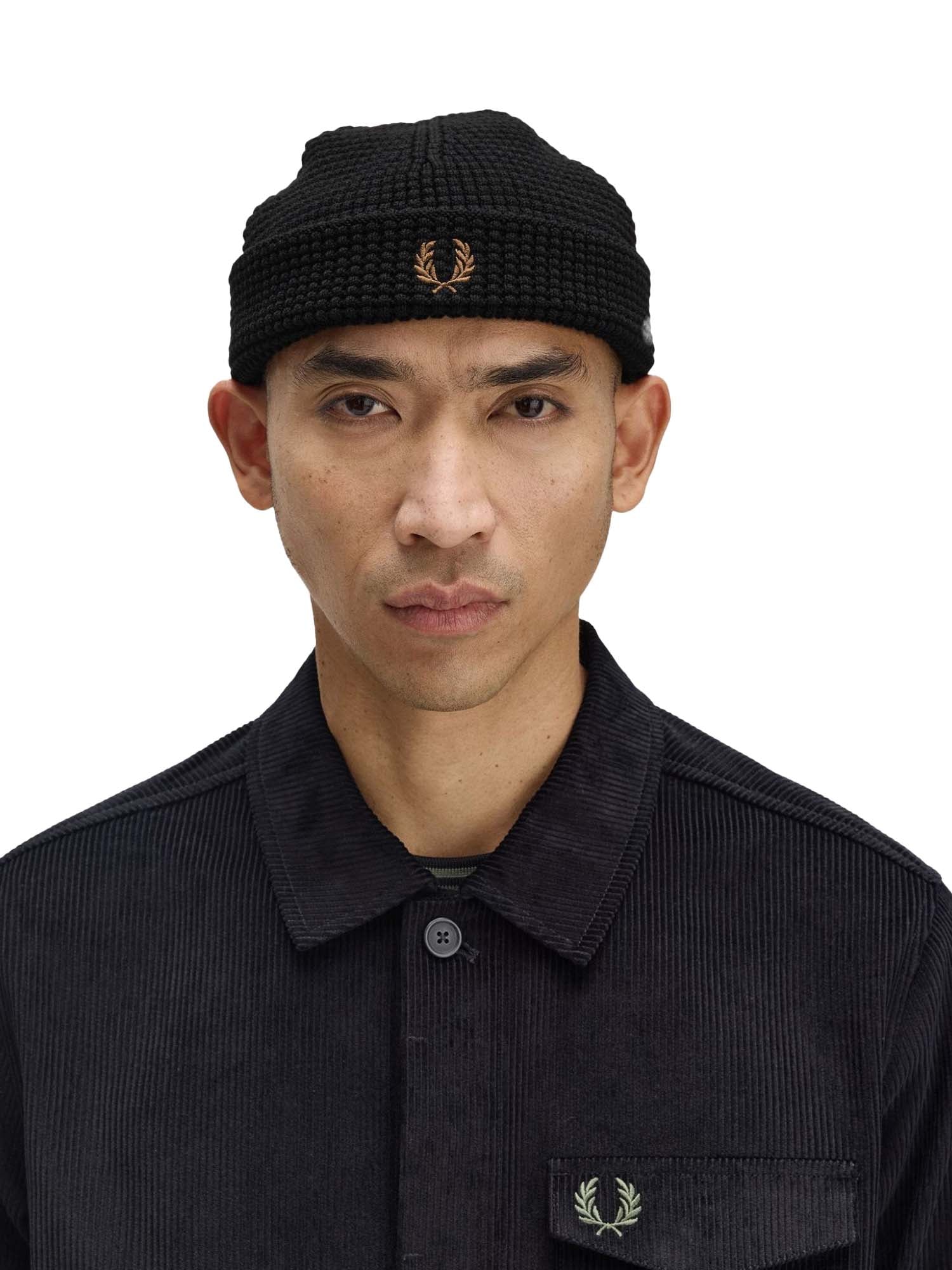 Fred Perry Berretto in maglia goffrata Nero