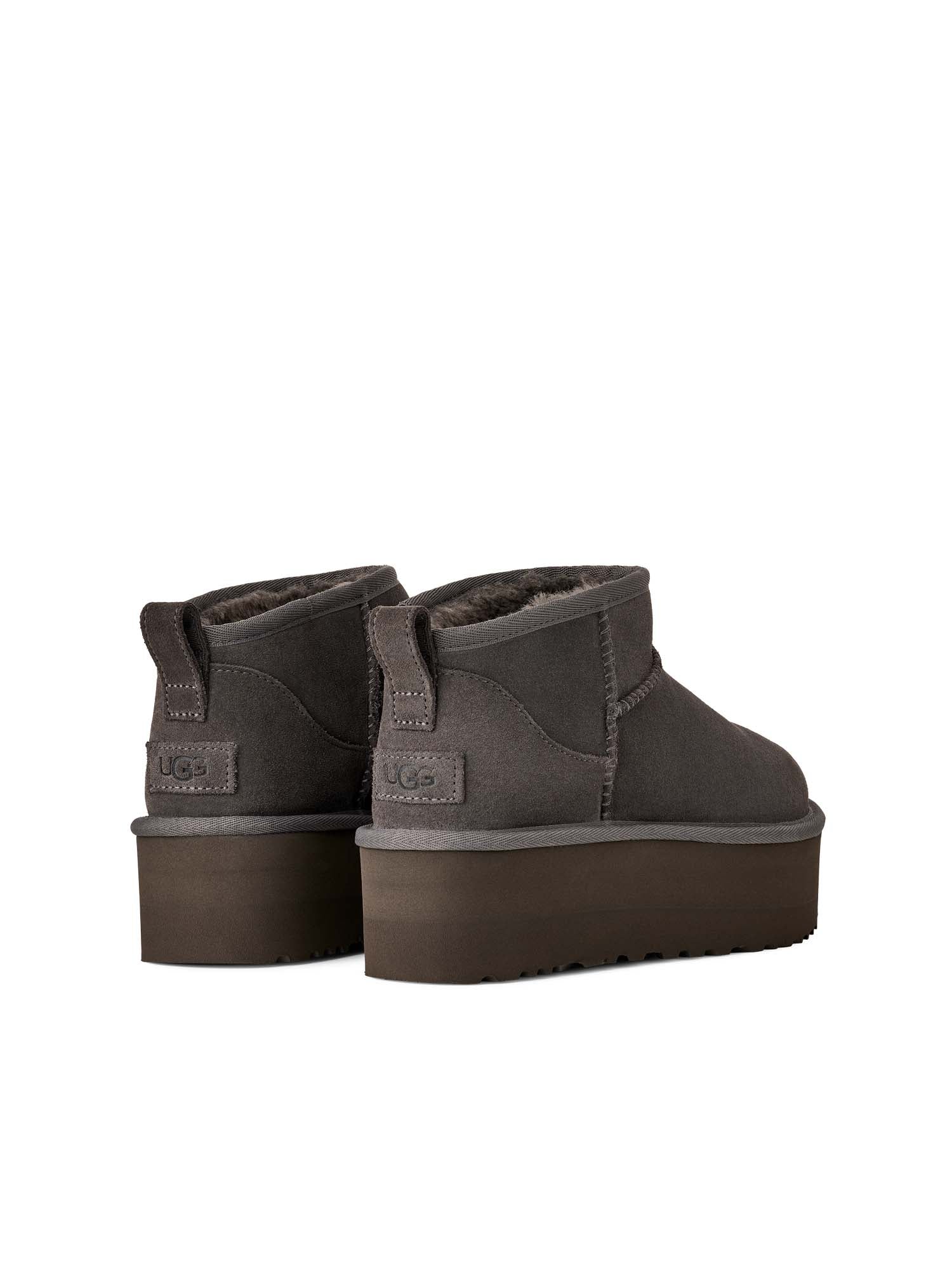 Ugg Stivali Classic Ultra Mini con plateau Grigio