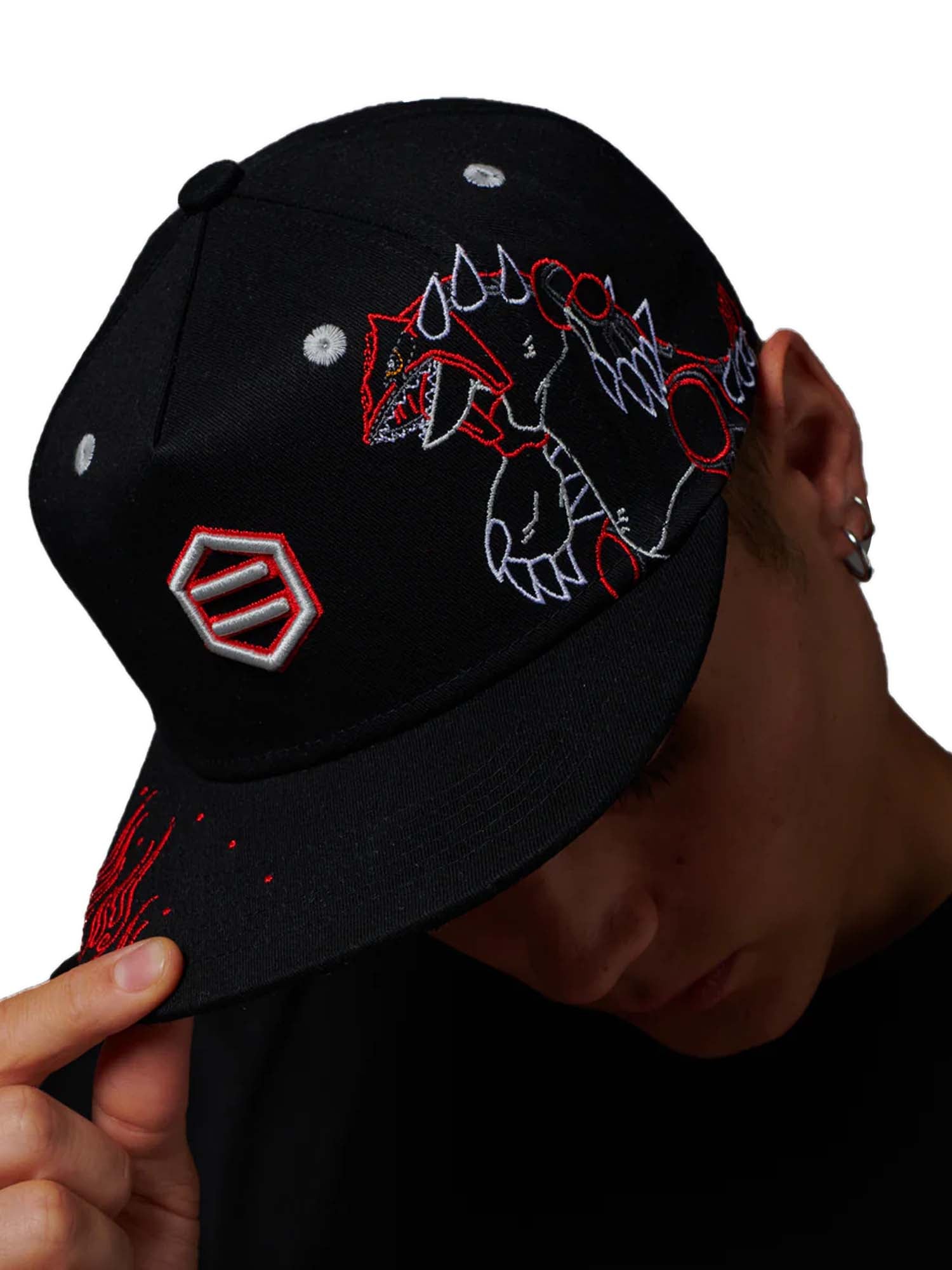 Dolly Noire Groudon Snapback Nero