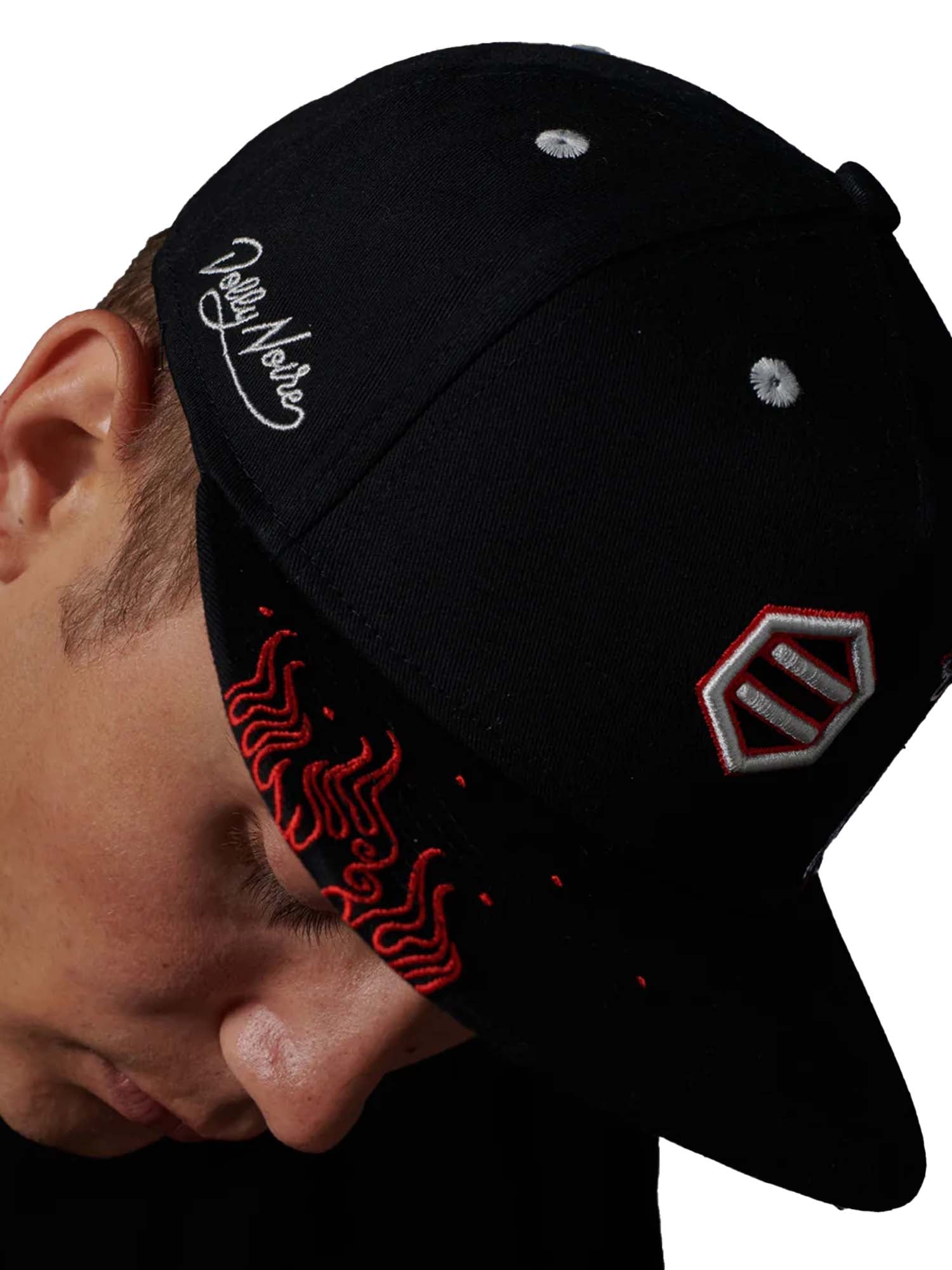 Dolly Noire Groudon Snapback Nero