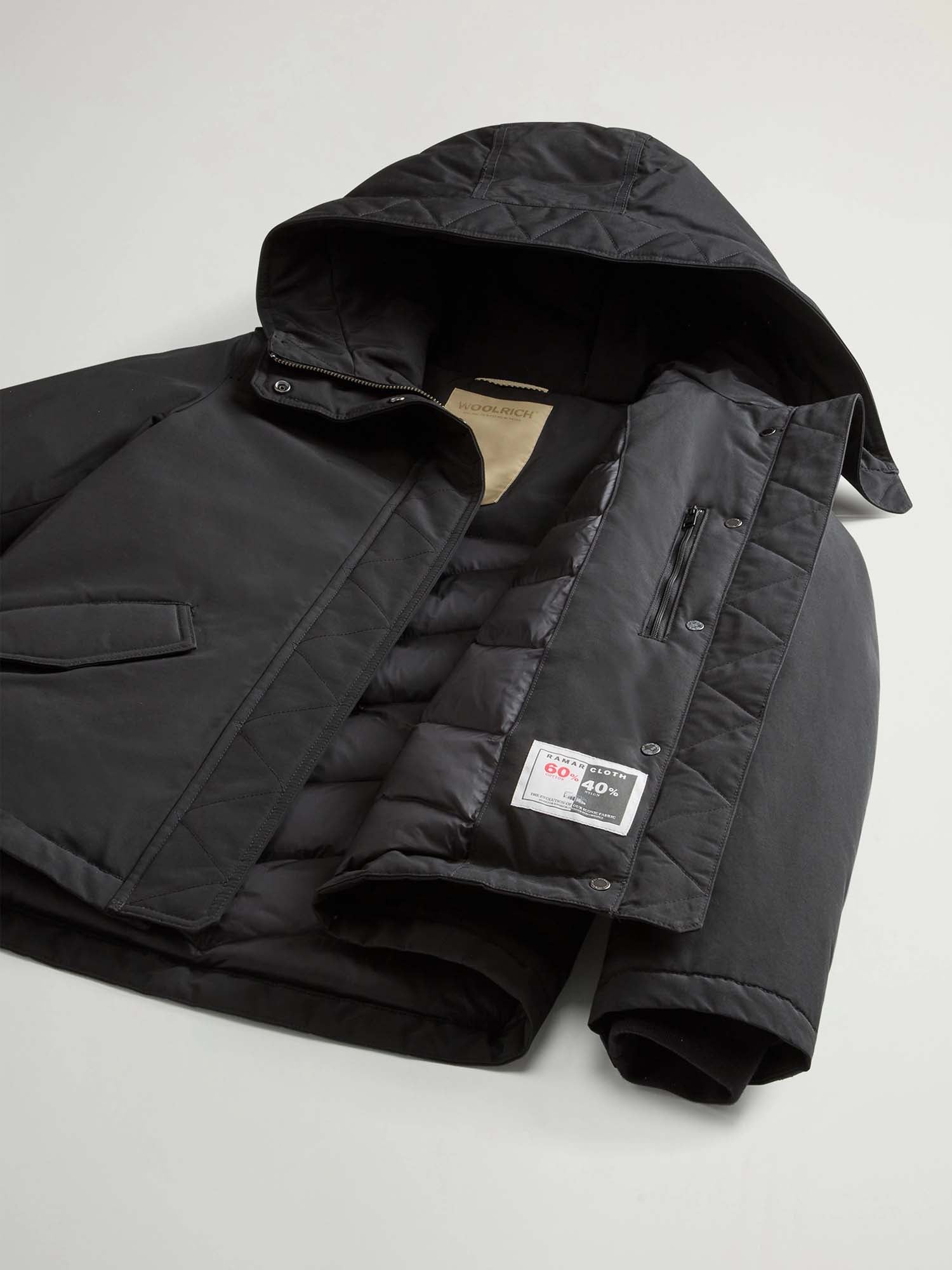 Woolrich Giacca imbottita in Ramar Cloth con cappuccio Nero