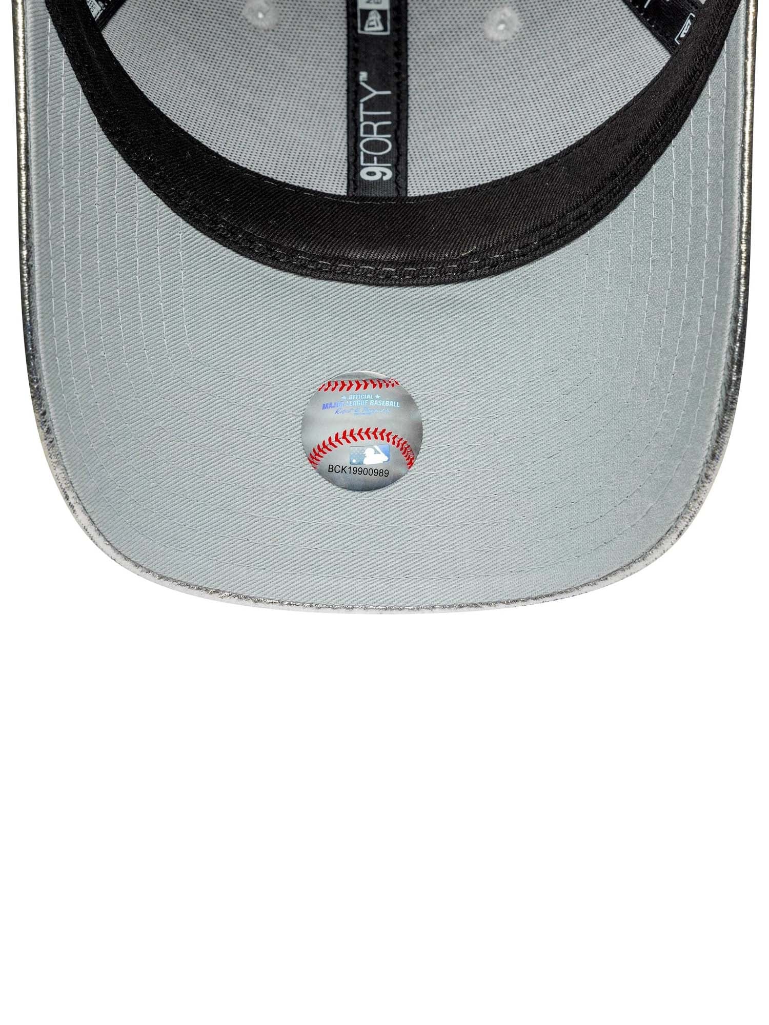 New Era Cappellino 9FORTY New York Yankees MLB Metallic da donna Argento