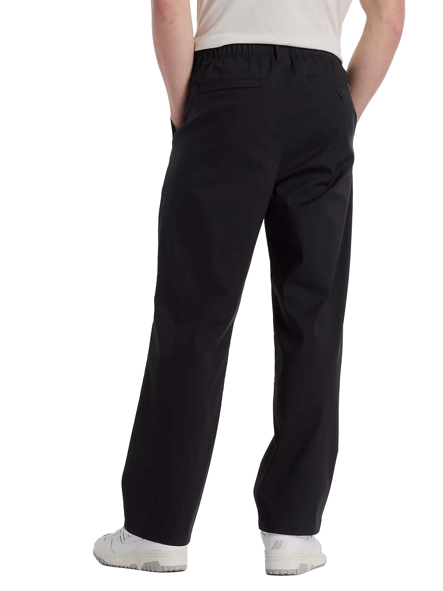 New Balance Pantaloni Athletics Relaxed Nero