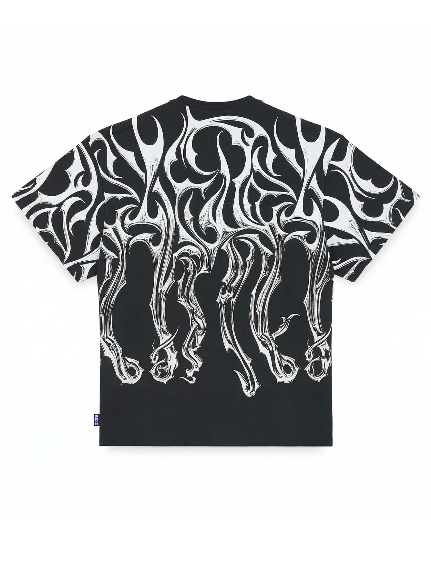 Octopus Octopus Tribal Blade Tee by Luca Devinu Nero