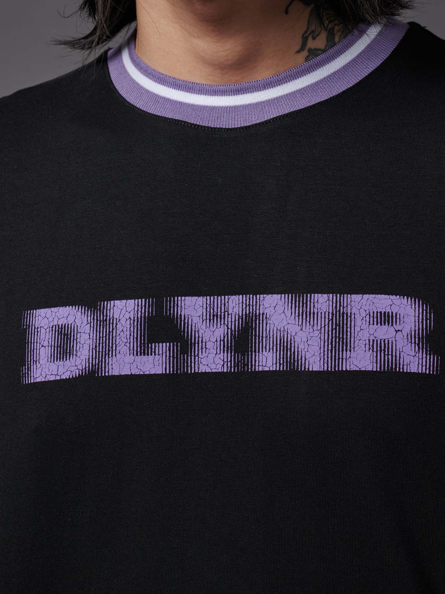 Dolly Noire Cracked DLYNR Over Tee Nero