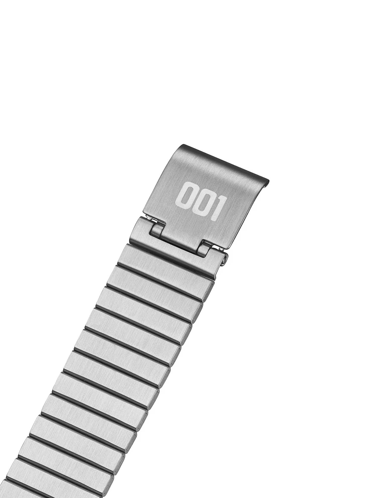 Casio Orologio Casio x Stranger Things AQ-800EST-1A Argento