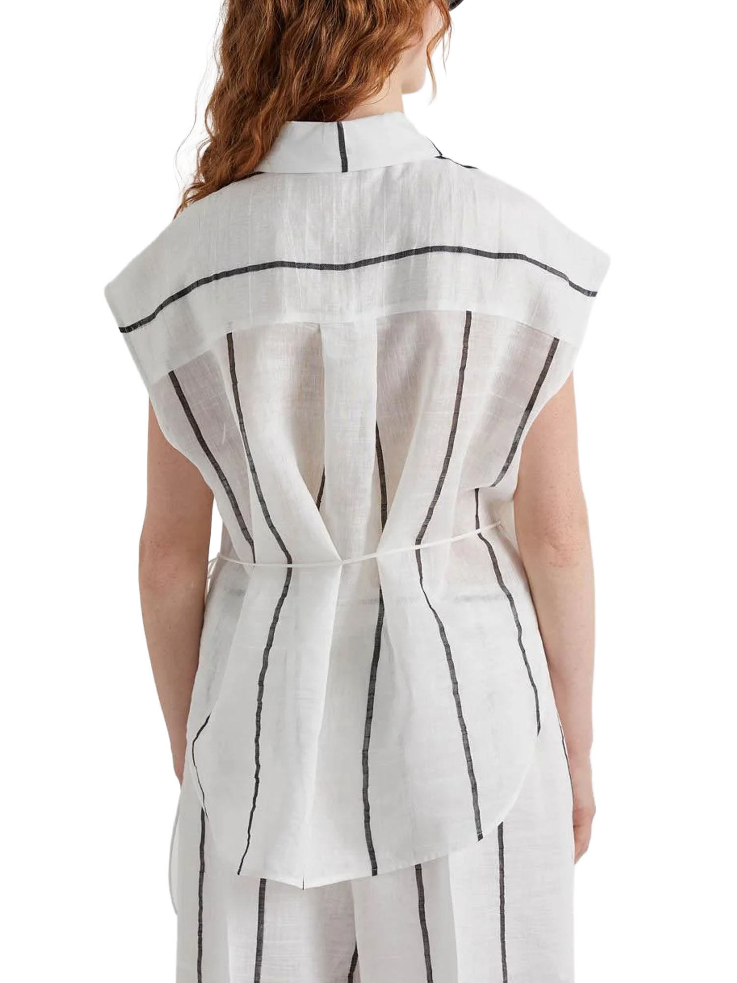 Meimei J. Camicia con Orlo Stondato Asimmetrico Bianco