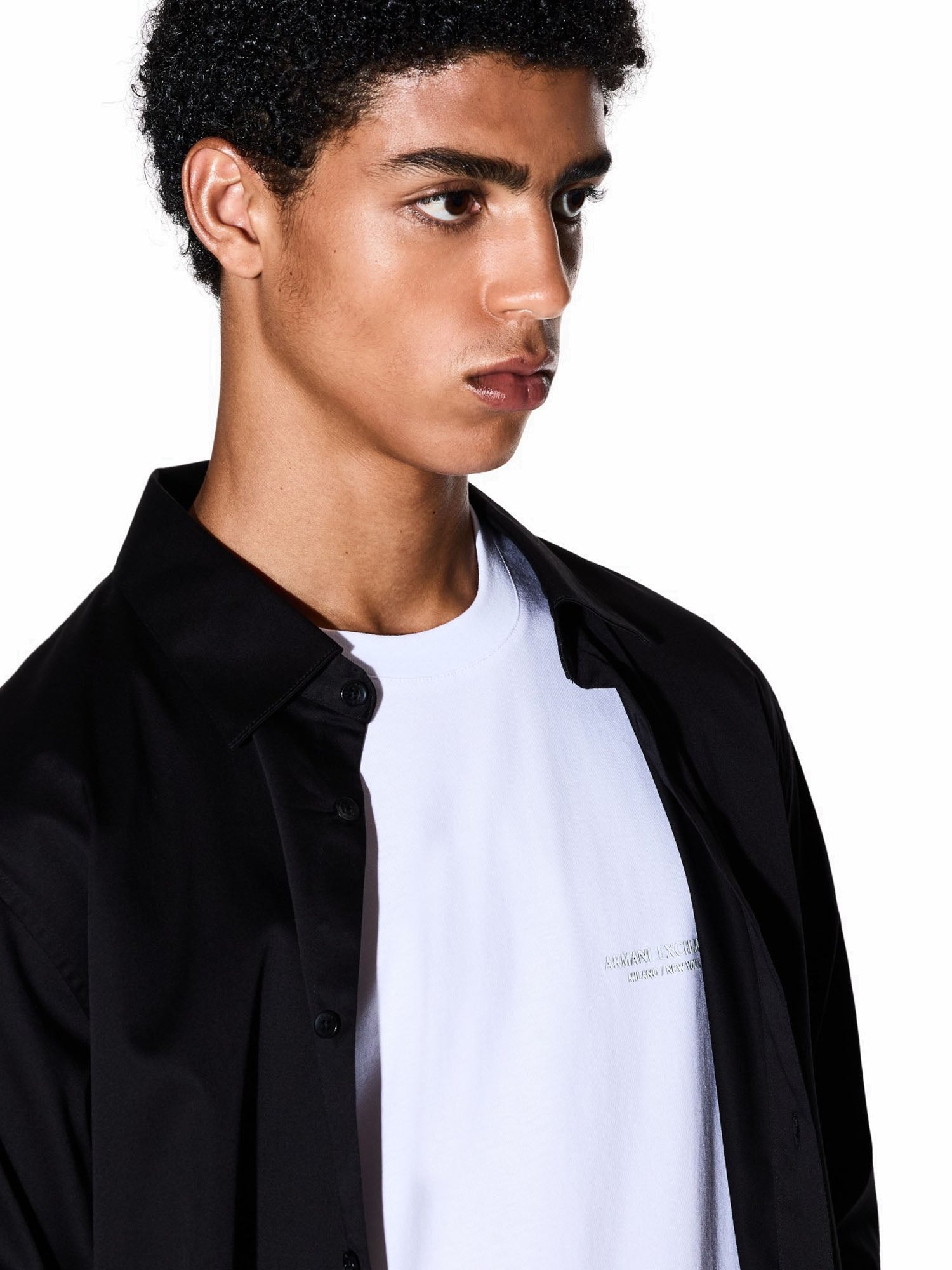 Armani Exchange T-shirt Regular Fit con Logo Bianco