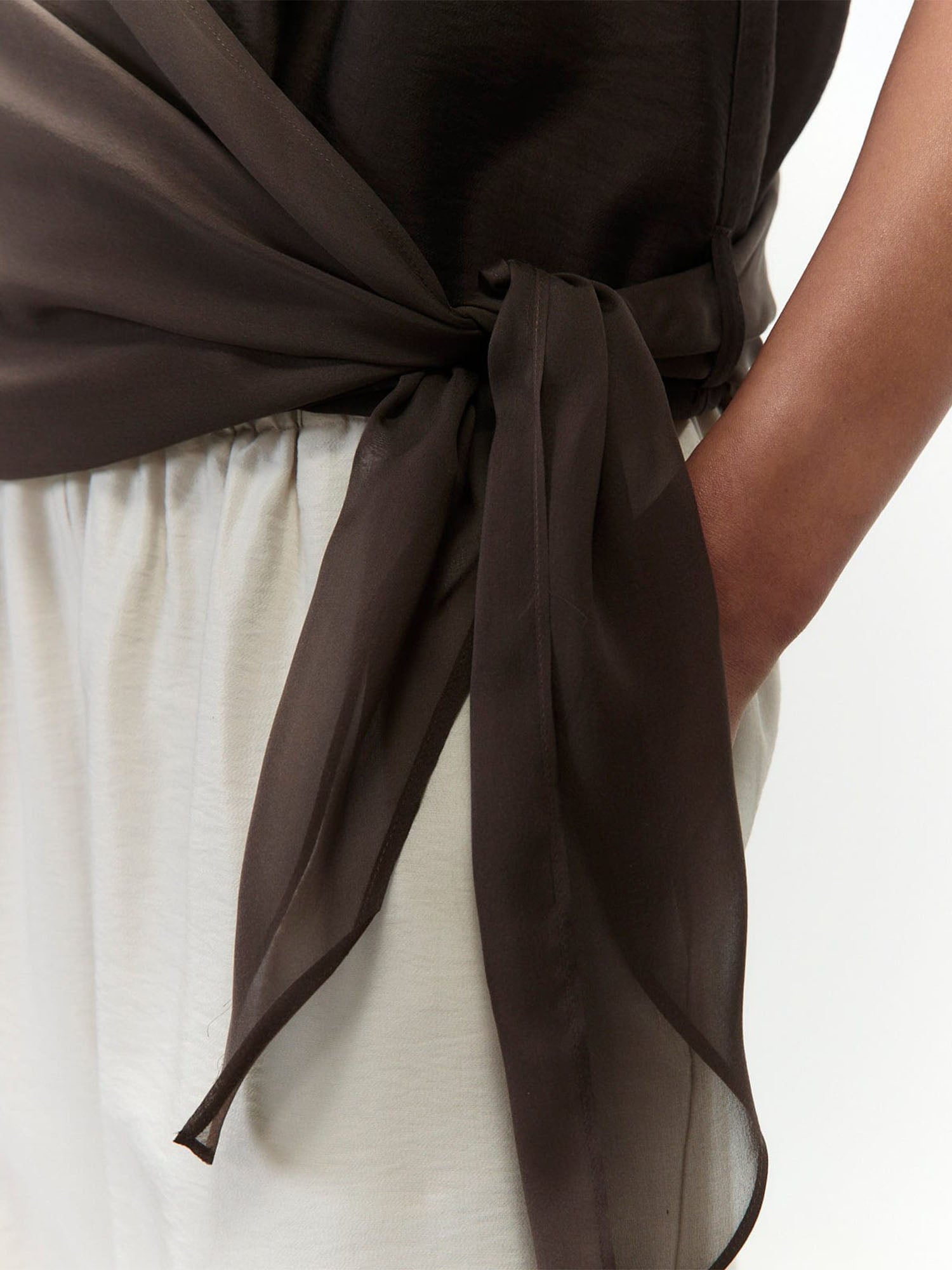Alysi Top incrociato Chiffon Marrone