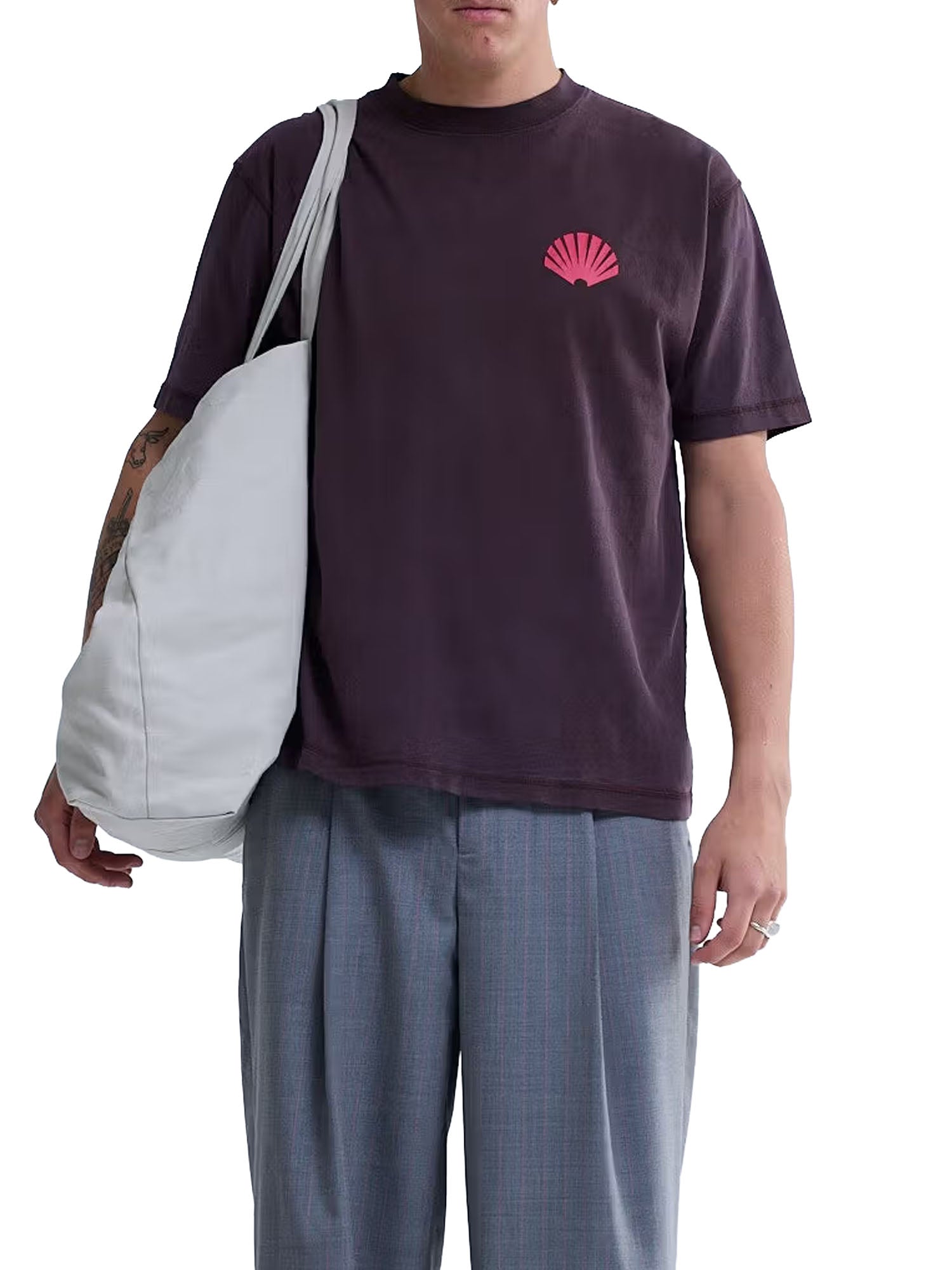 New Amsterdam Surf Association T-shirt con logo Marrone