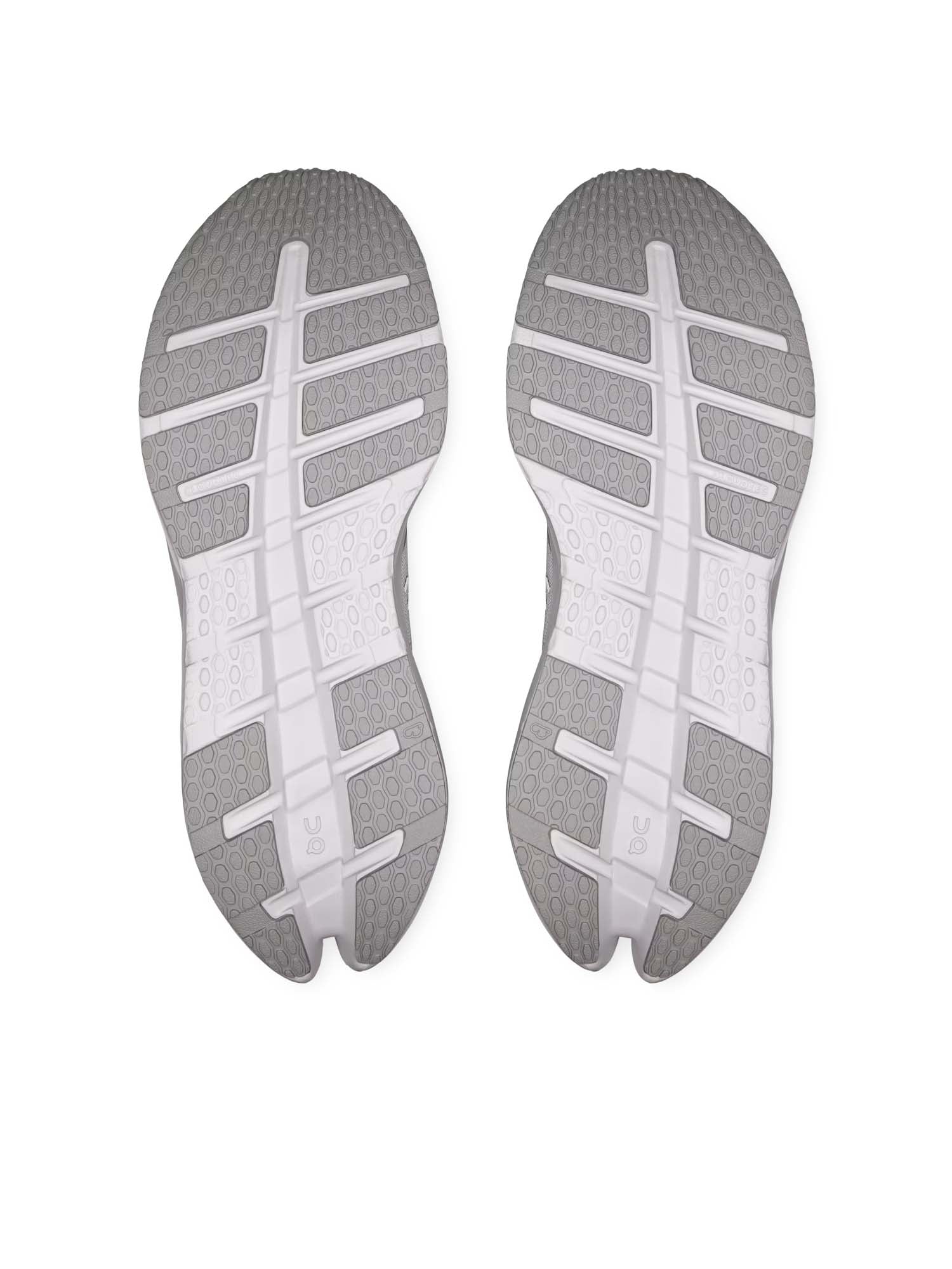 On Scarpe Cloudrunner 3 da uomo Grigio