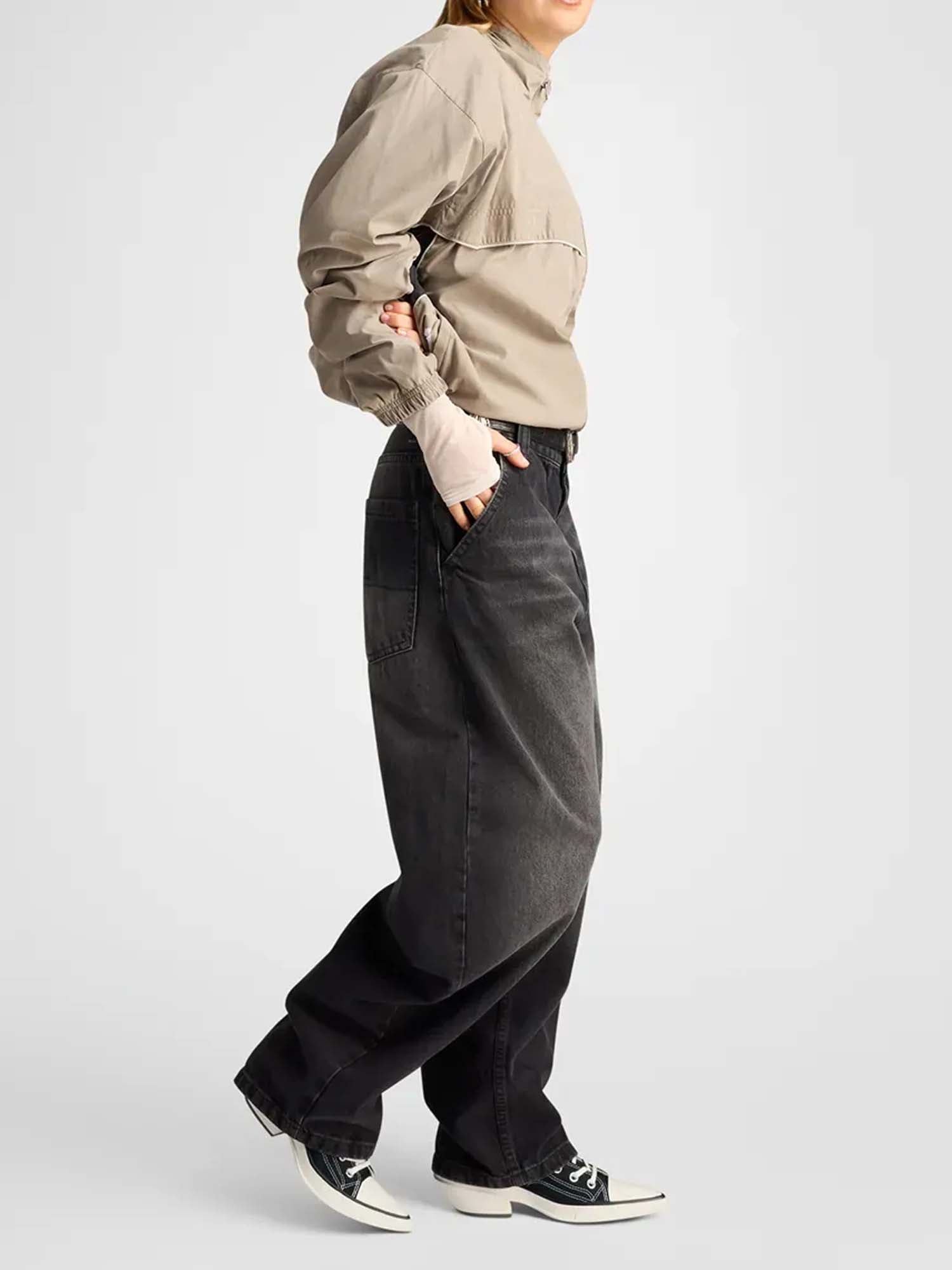 Converse Scarpe Chuck 70 De Luxe Pointed Nero