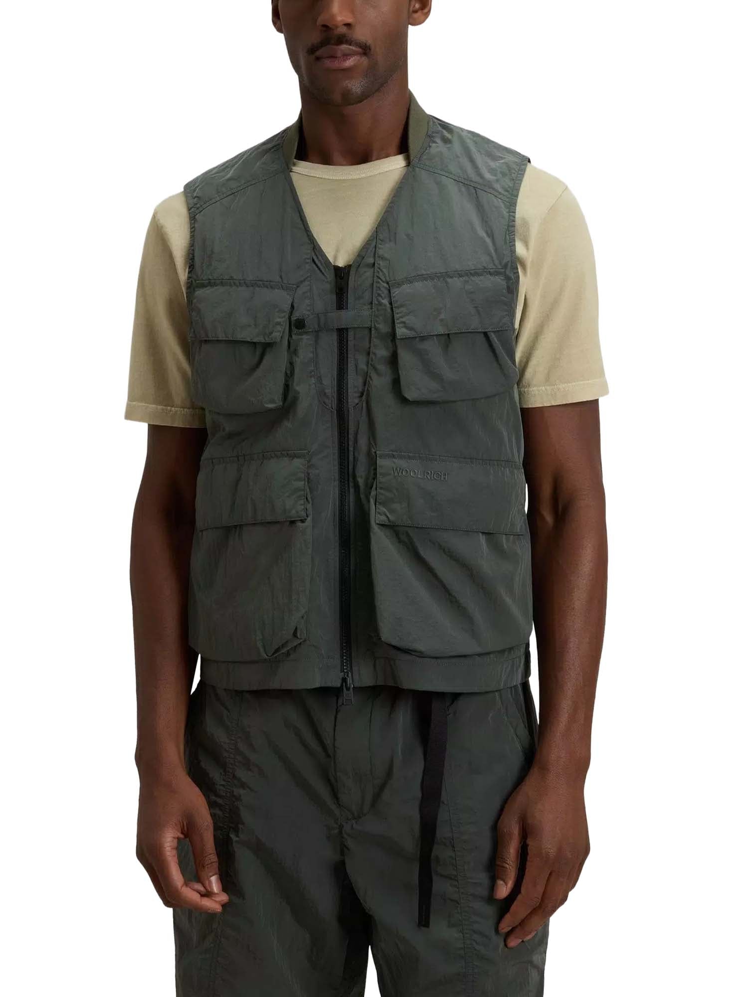 Woolrich Gilet in nylon Olmetex lucido con finitura opaca Verde