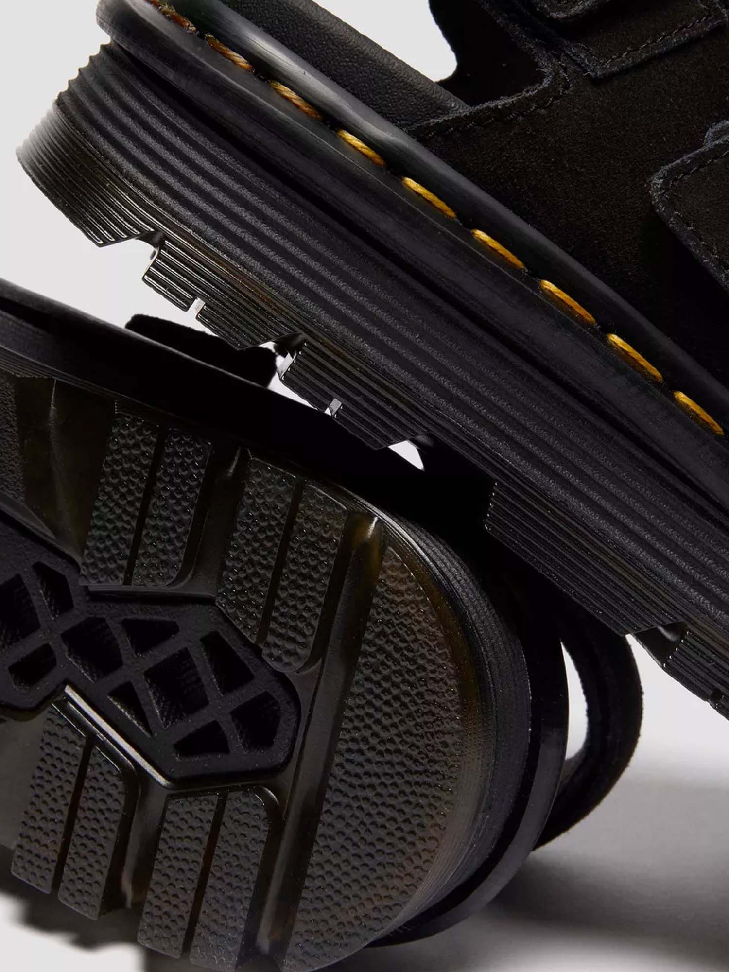 Dr. Martens Sandali Zebzag in pelle scamosciata Nero