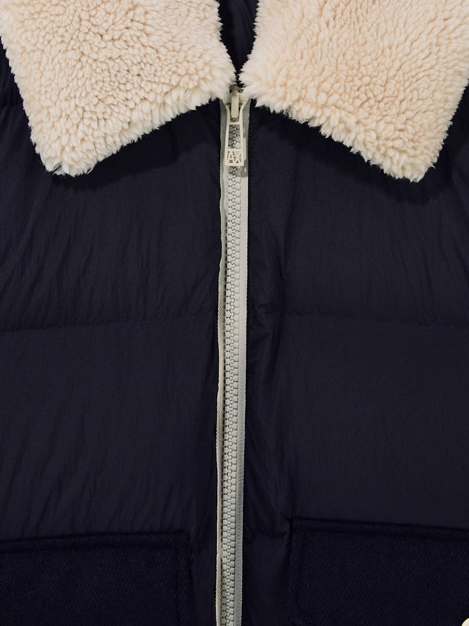 Armani Exchange Piumino trapuntato con zip e collo in misto lana Blu