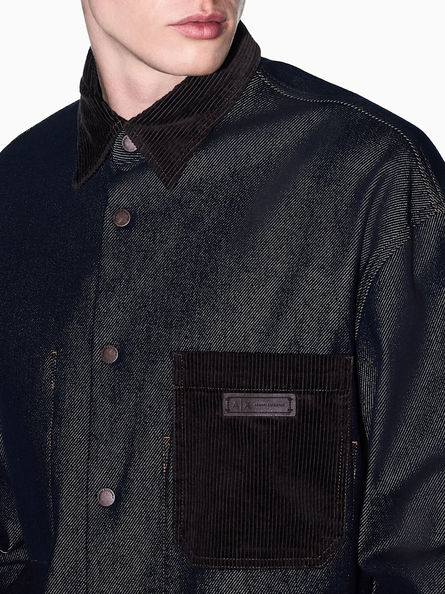 Armani Exchange Sovracamicia in denim con collo in velluto a coste Blu