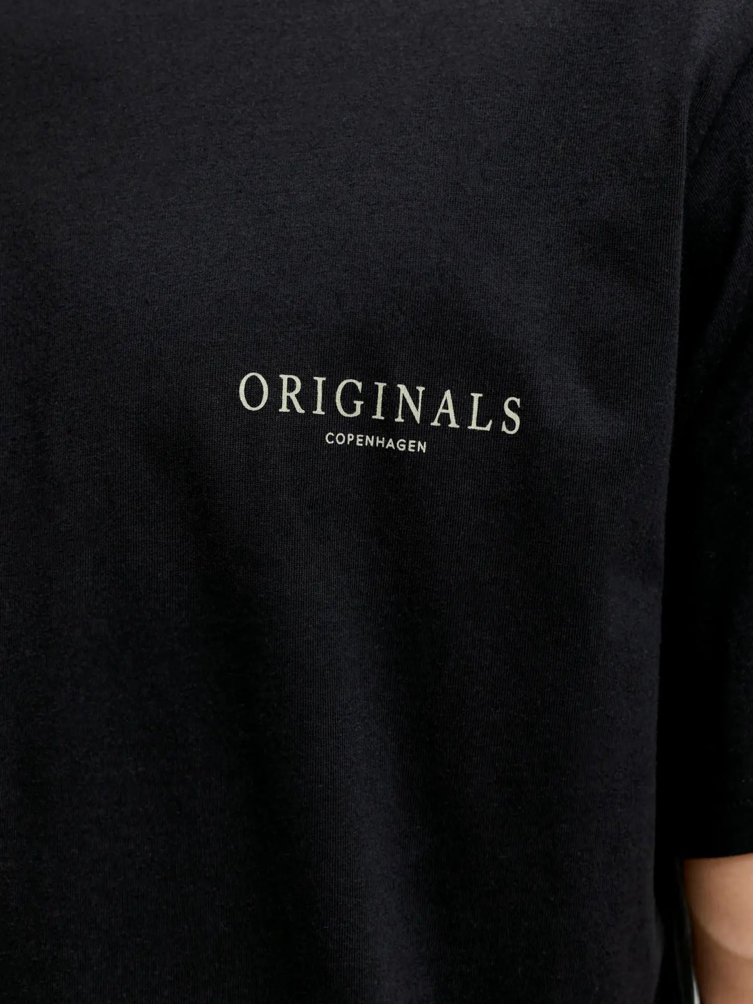 Jack & Jones Jormontauk aop back Nero