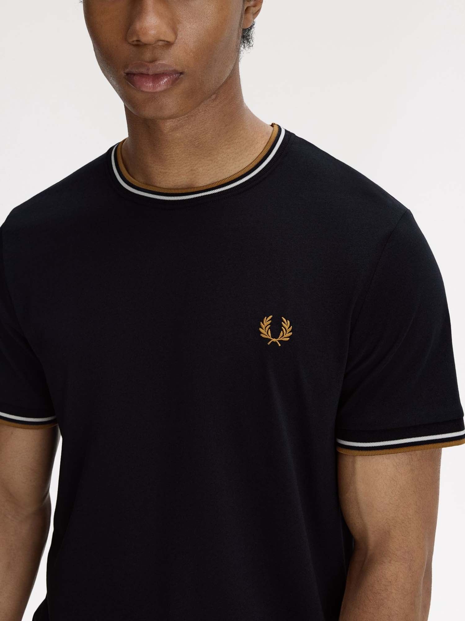Fred Perry T-shirt con doppia riga Nero