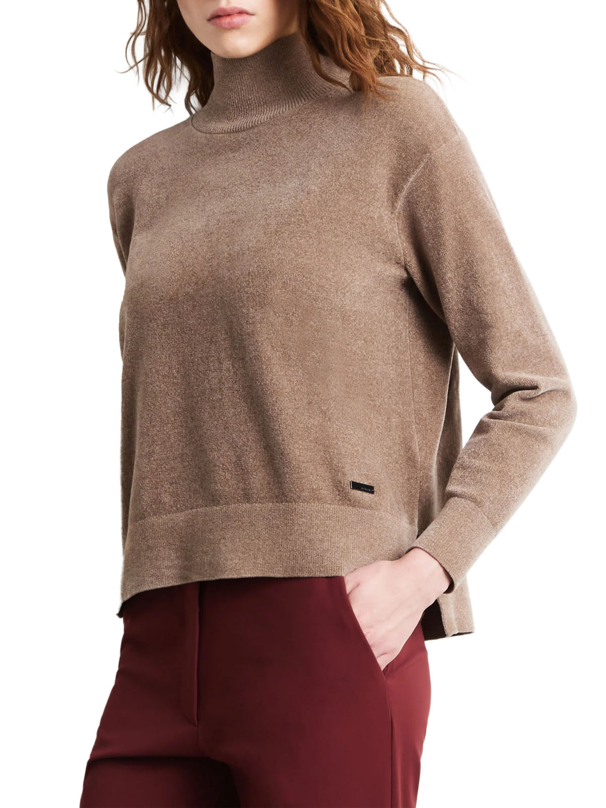 Rrd Velvet Vent Turtleneck Wom Knit Beige