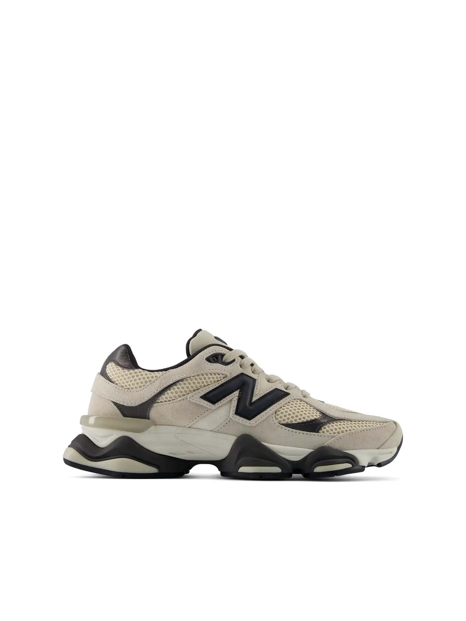 New Balance Scarpe 9060 Beige