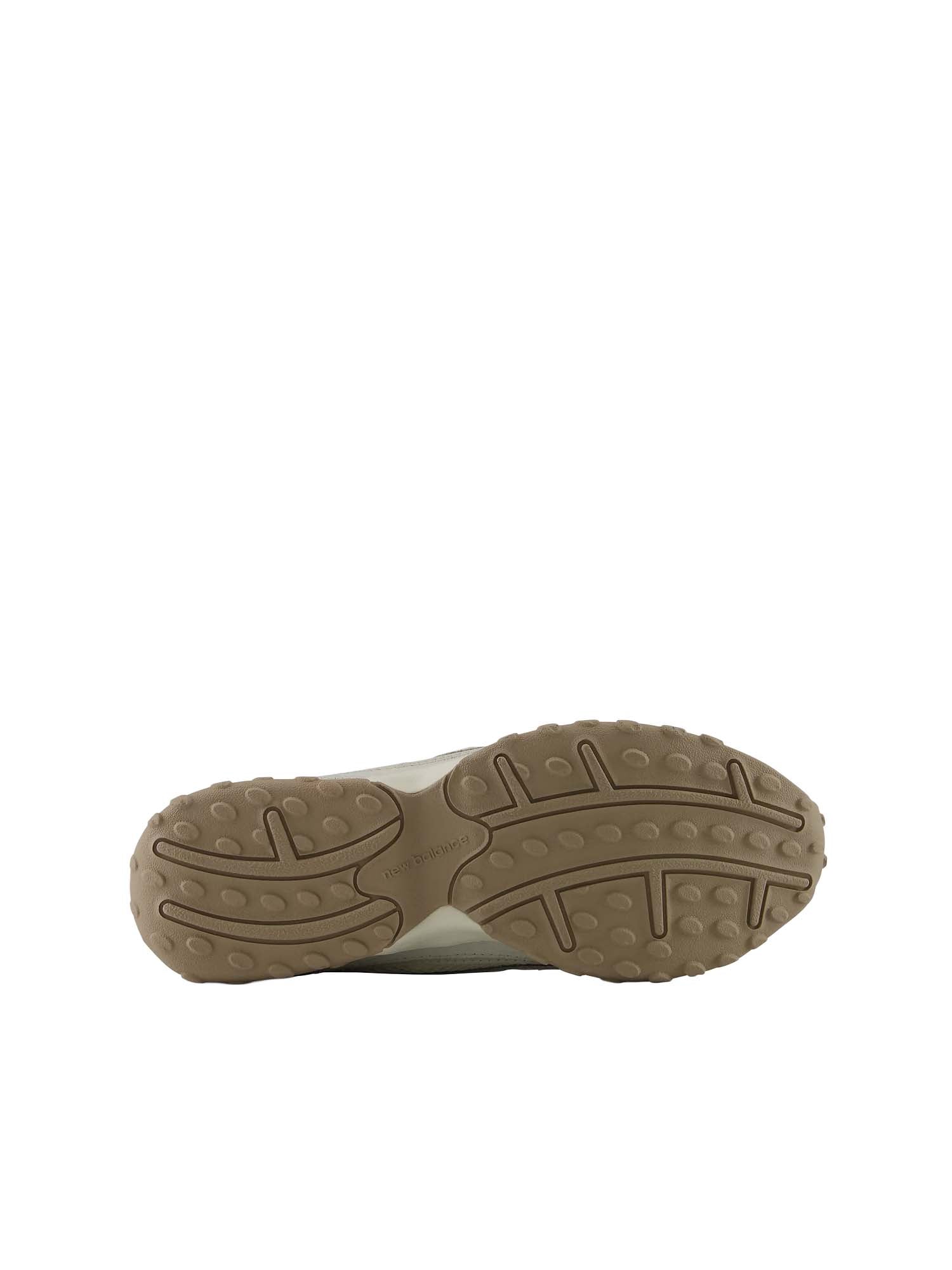 New Balance Scarpe 204V Beige