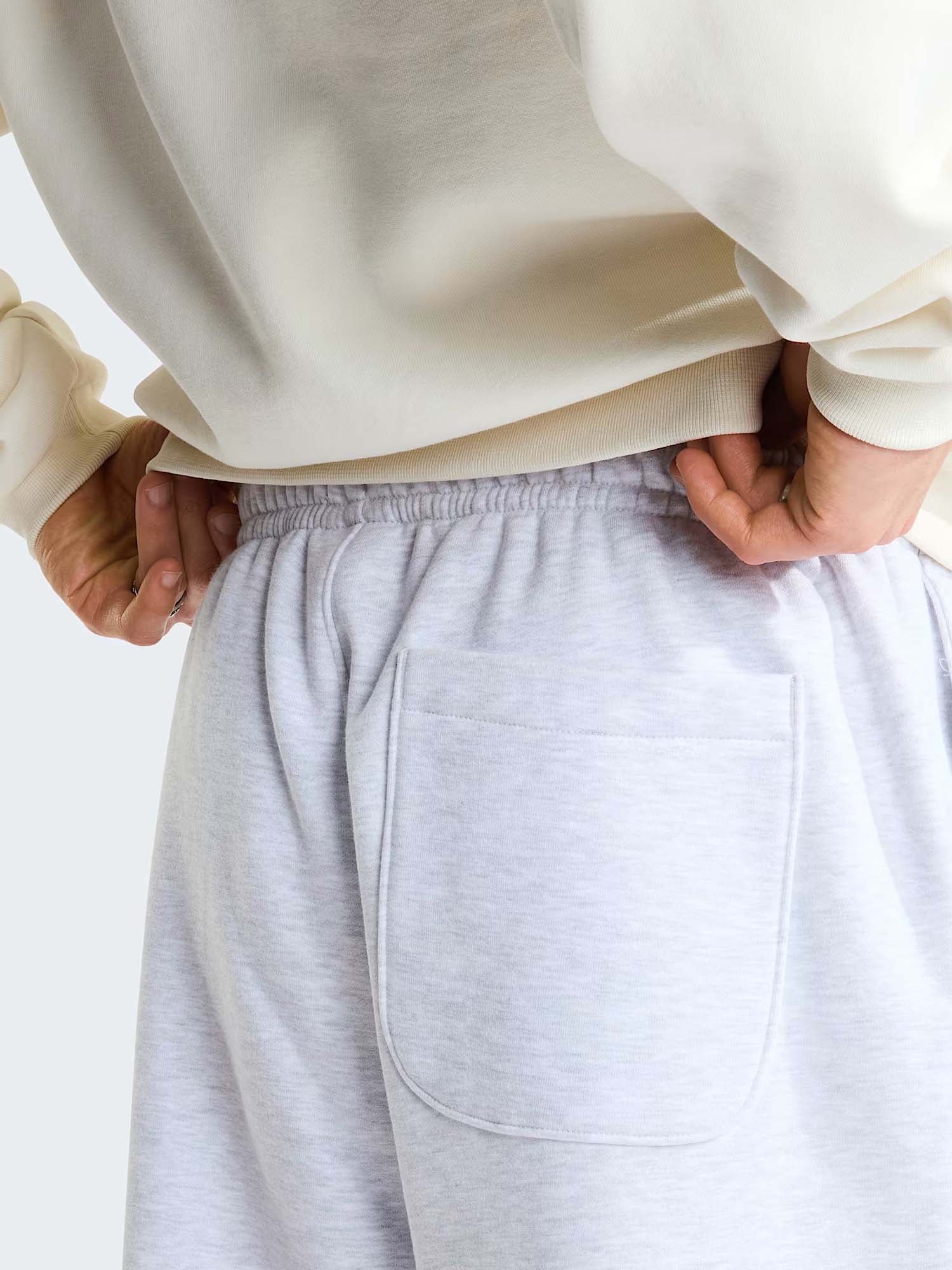 The North Face Joggers Red Box unisex Grigio