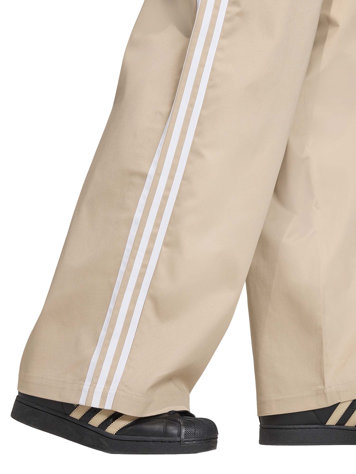 Adidas Pantaloni Adicolor SST In Twill Di Cotone Beige