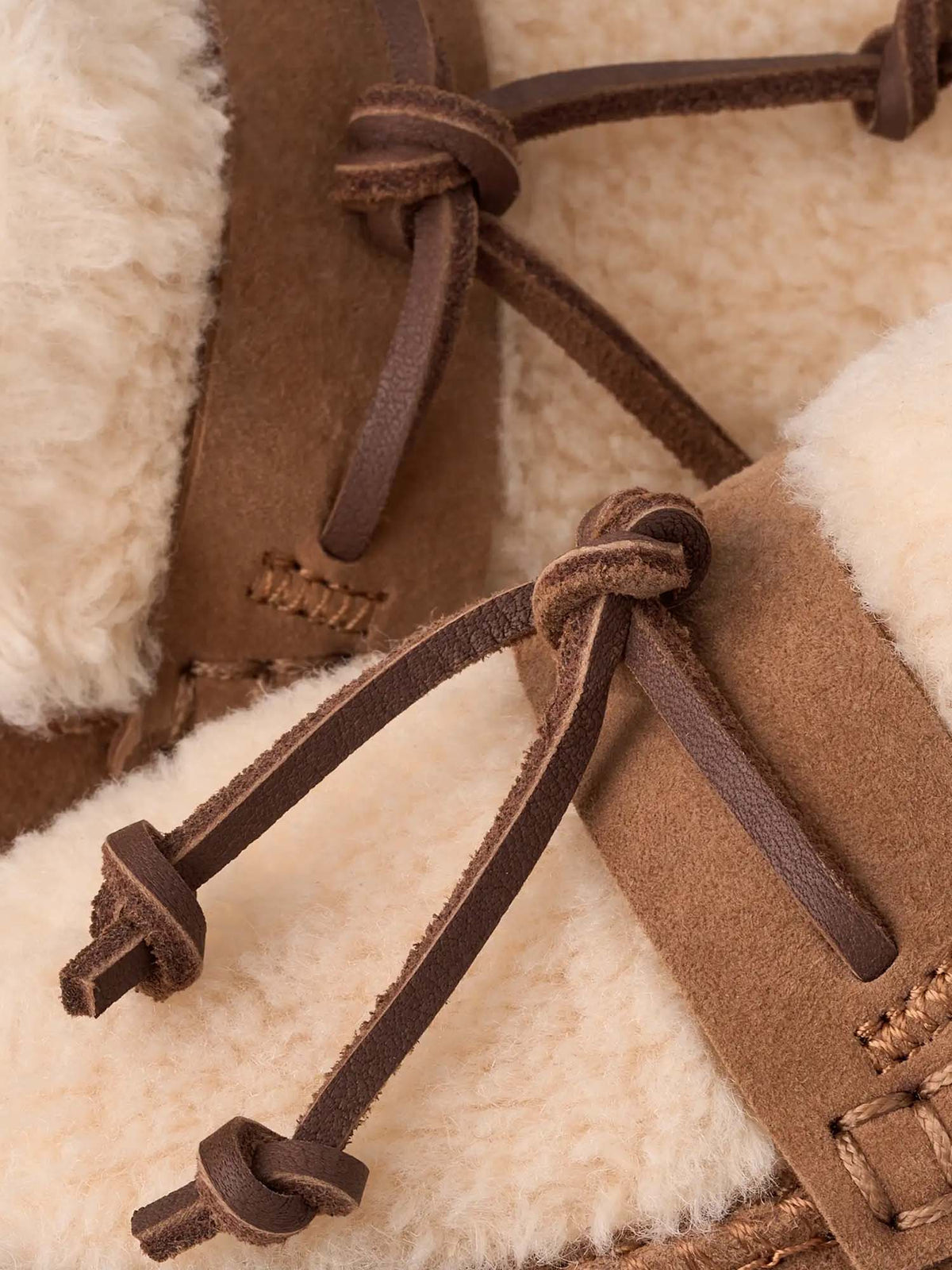 Ugg Mocassini Zora da donna Marrone