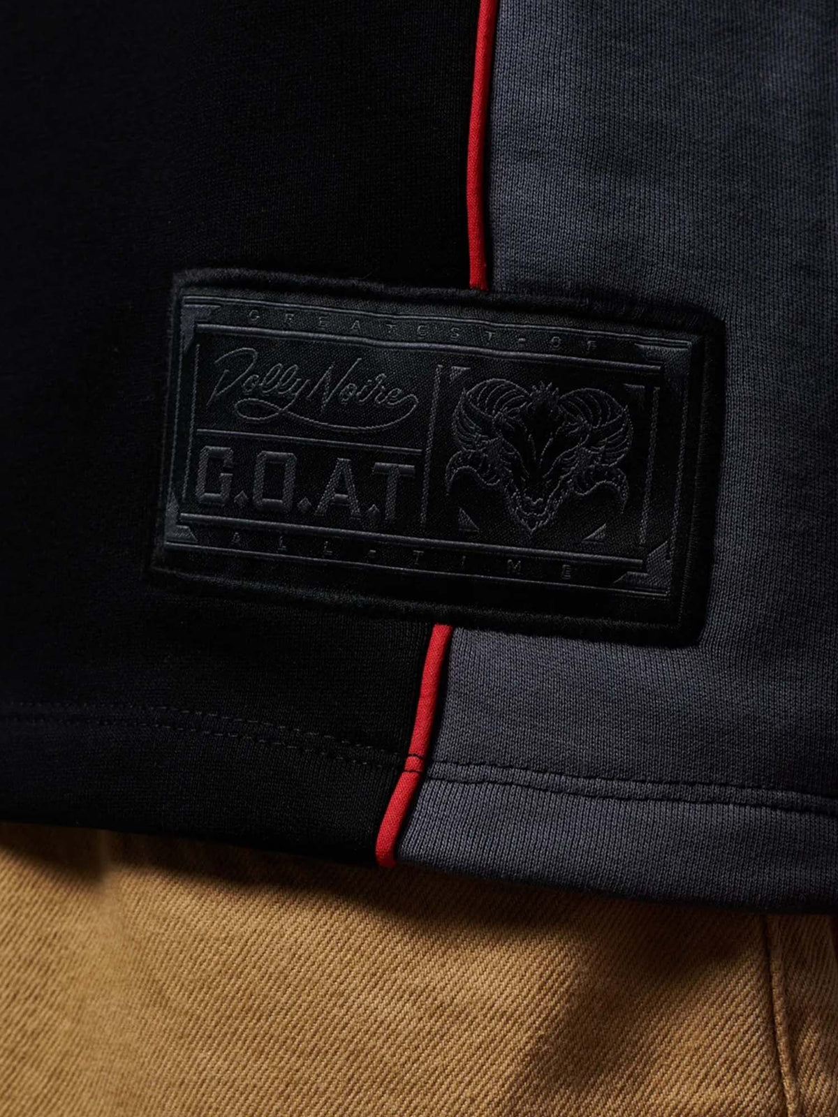 Dolly Noire Giratina Hockey Crewneck Nero
