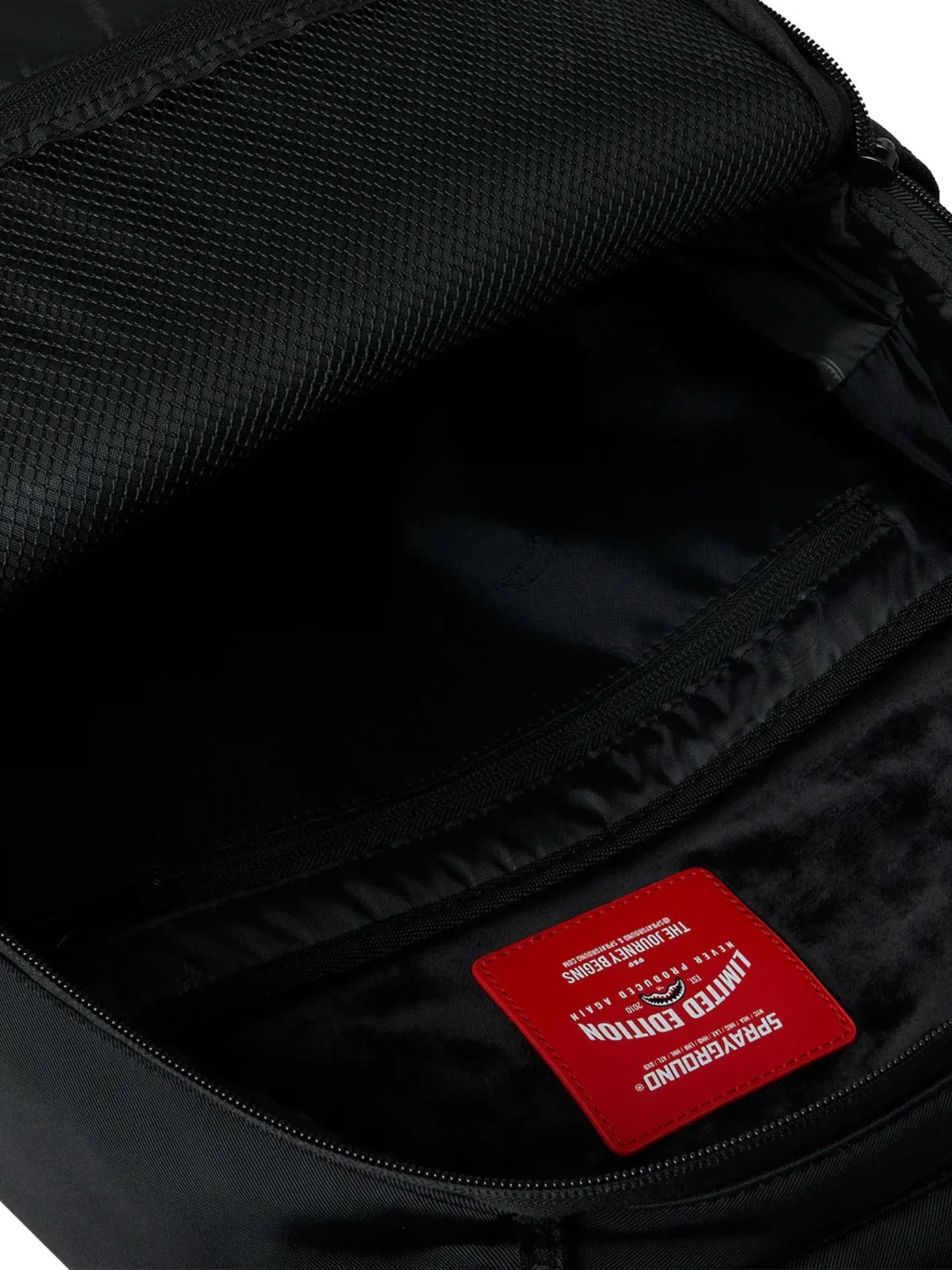 Sprayground Shark Central Blacked Out Embossed Nero