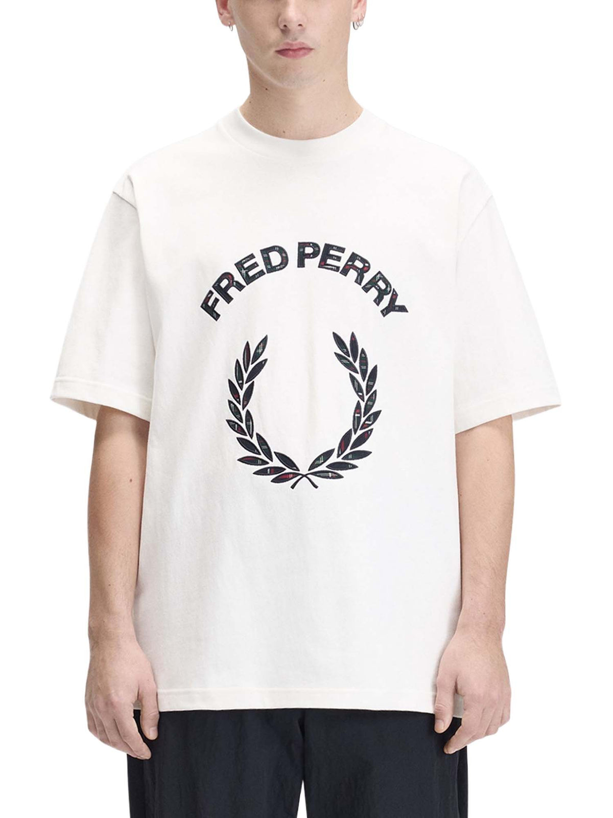 Fred Perry T-shirt con applicazione tartan Bianco