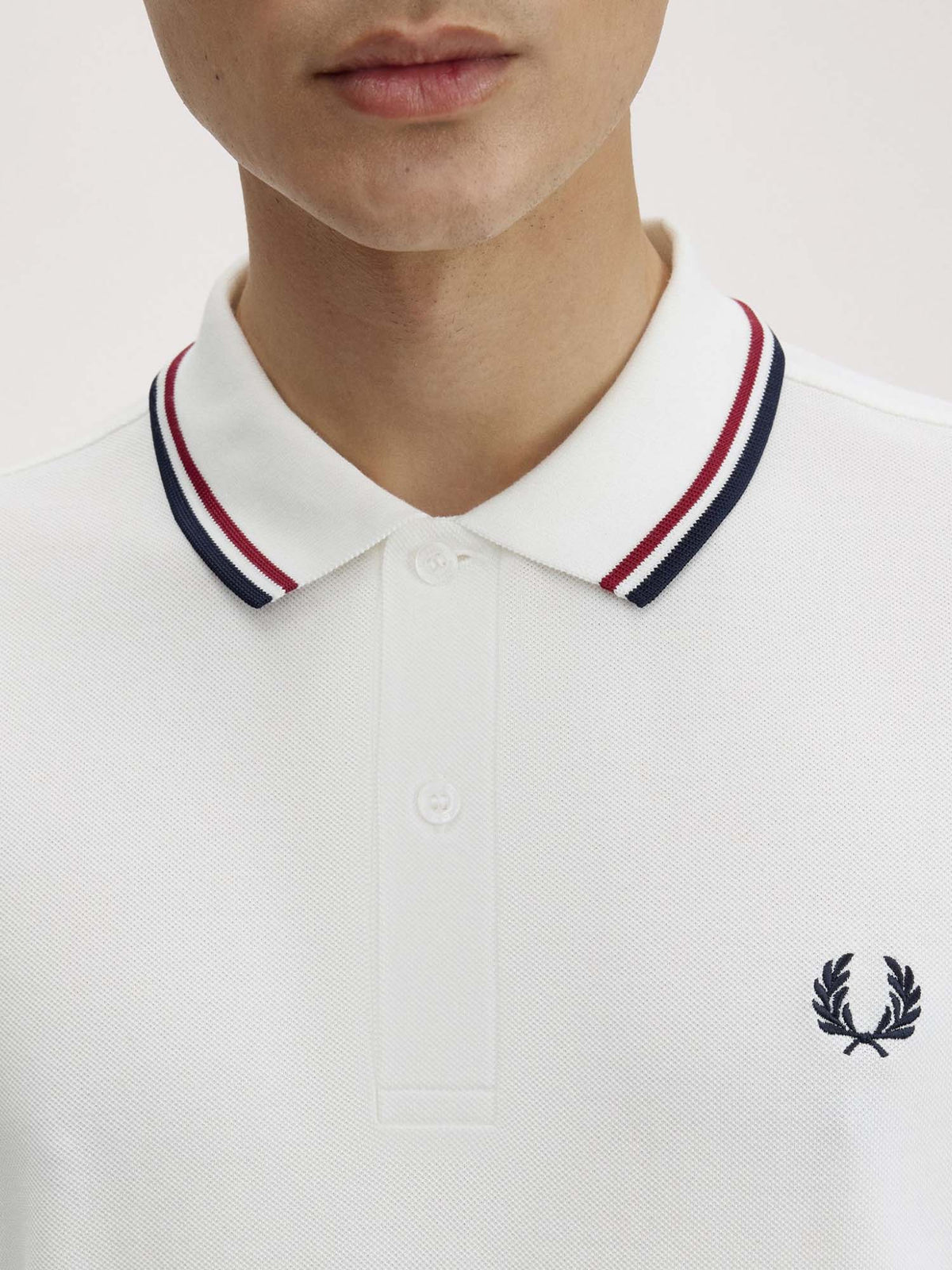 Fred Perry Polo a Maniche Lunghe M3636 Bianco