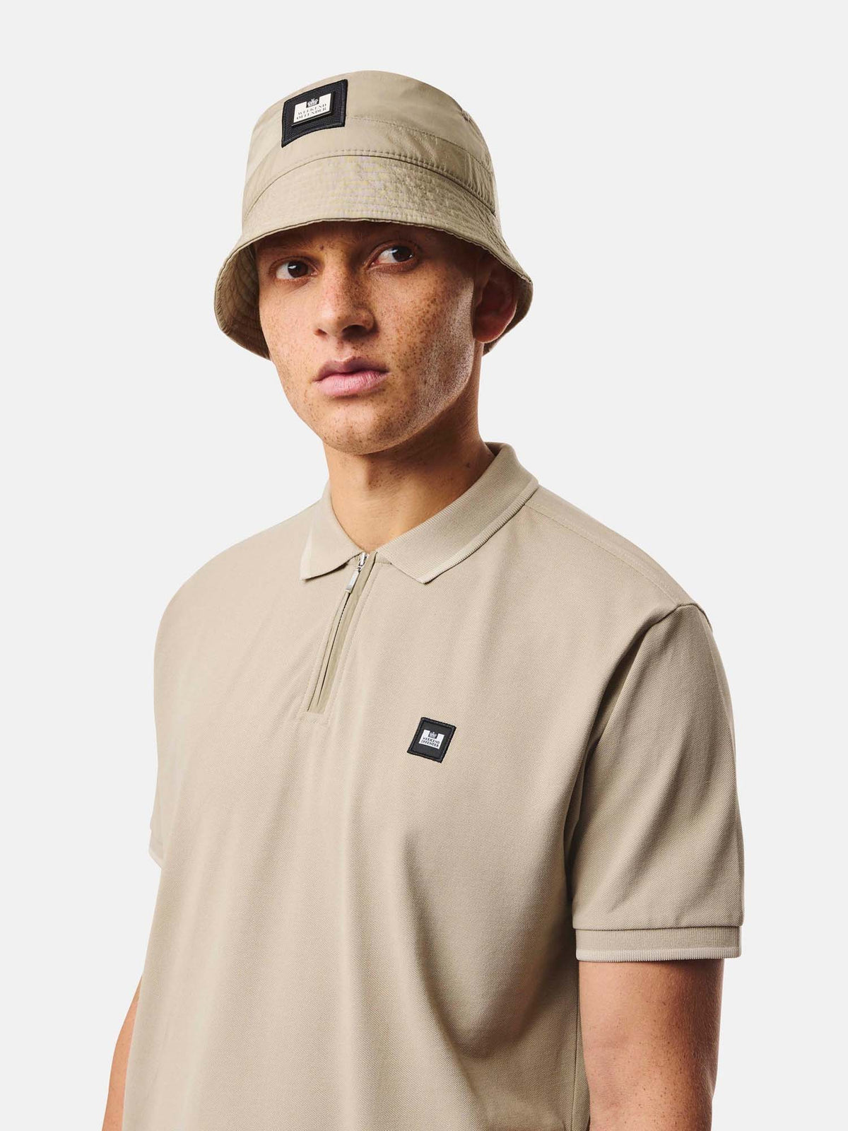 "Weekend Offender Cappello da pescatore "Long Beach Blvd" Bianco"