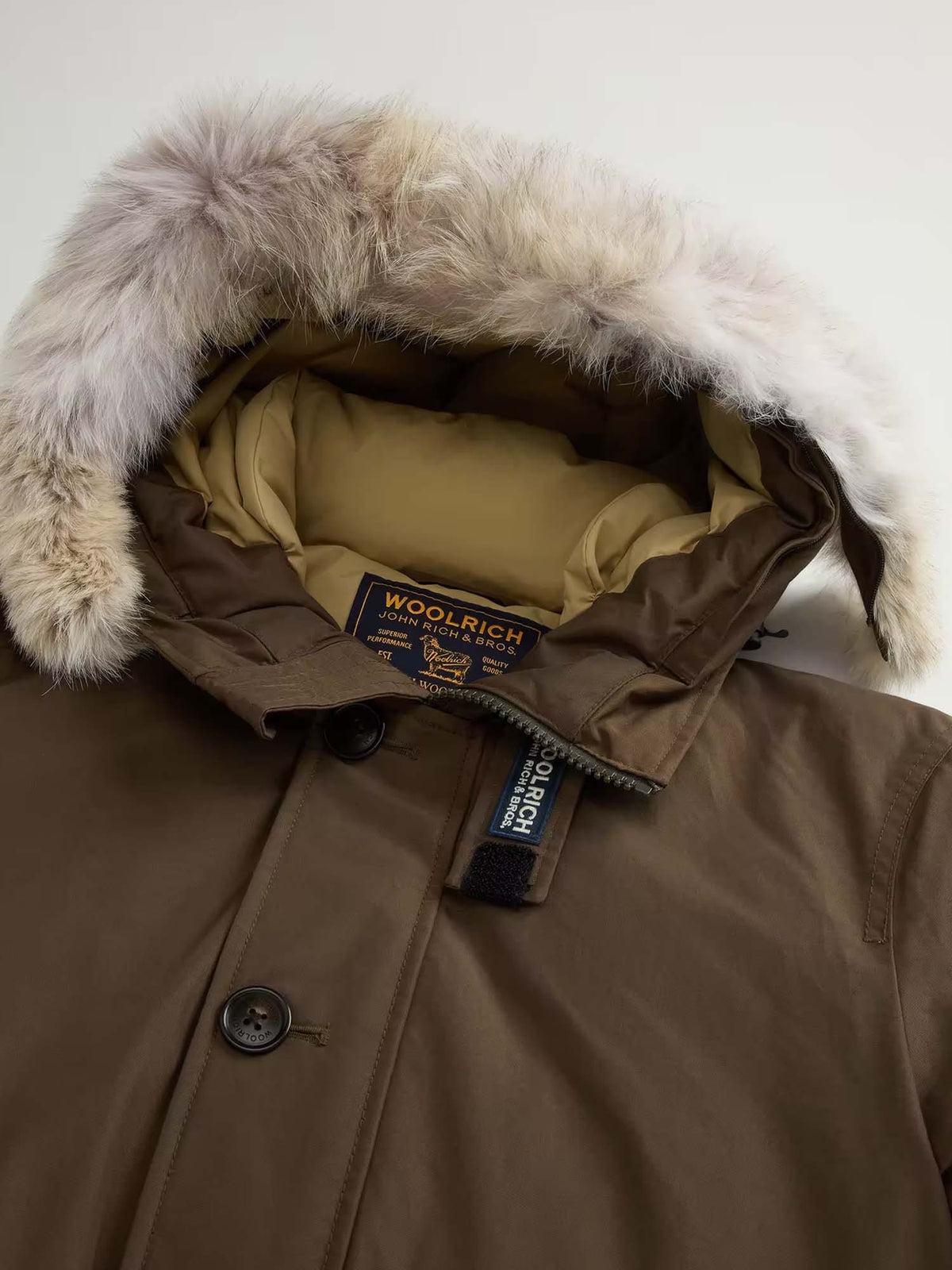 Woolrich Bomber Polar in Ramar Cloth imbottito con cappuccio Verde