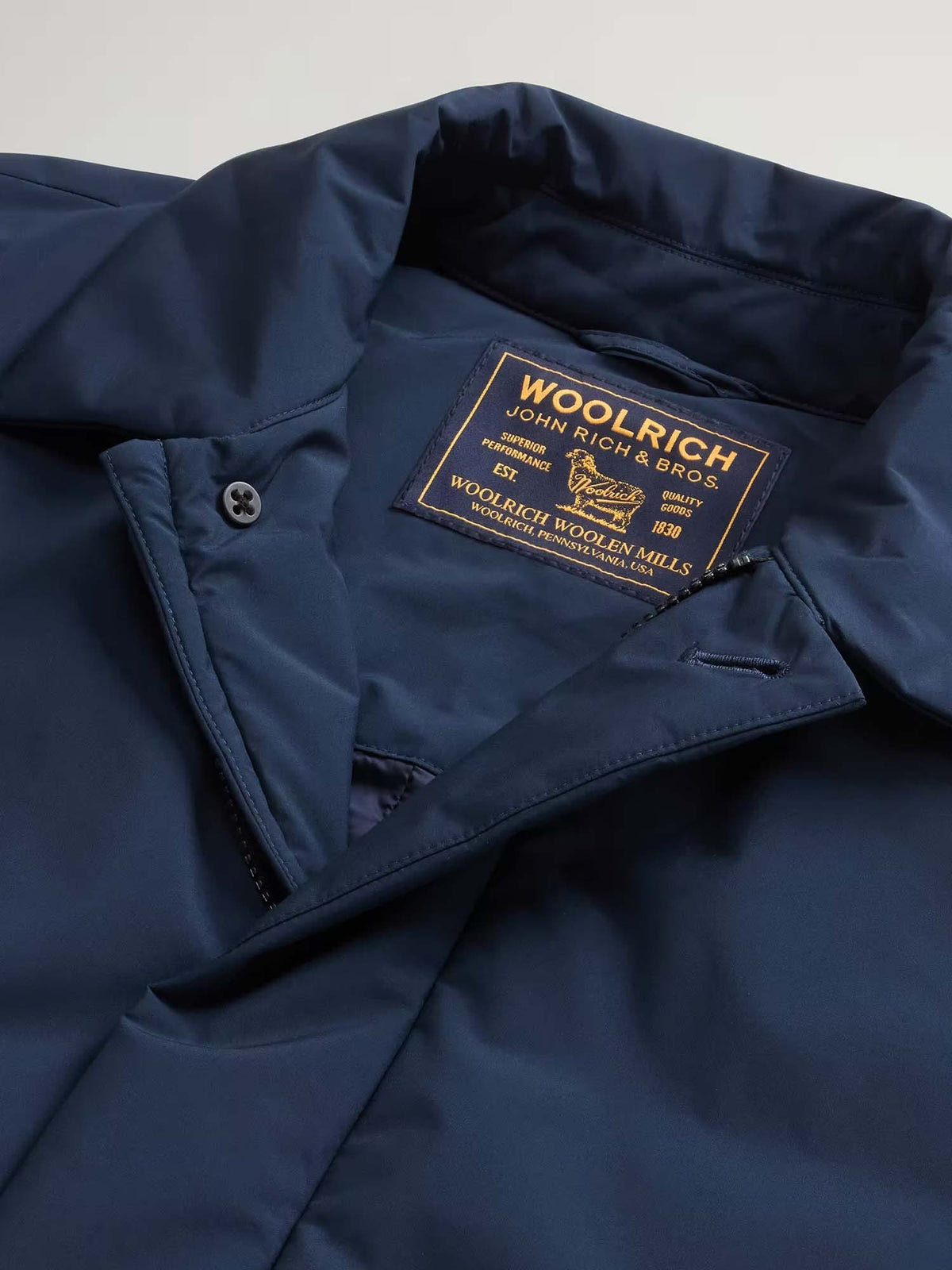 Woolrich Cappotto Lamar in Cloud Poly imbottito Blu
