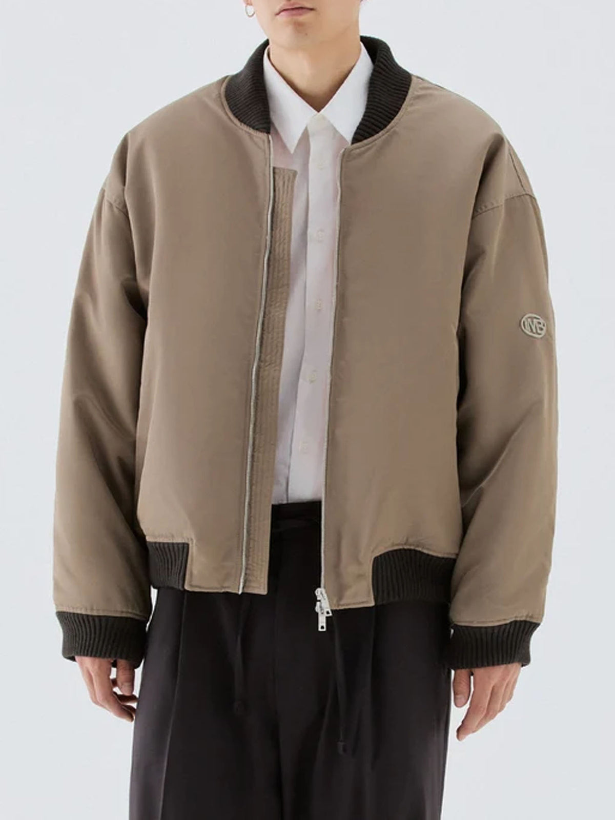 I'm Brian Bomber in nylon oversize Beige