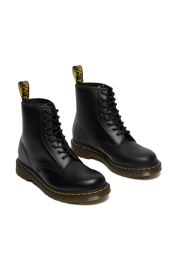 Dr. Martens Stivali stringati 1460 in pelle Smooth Nero
