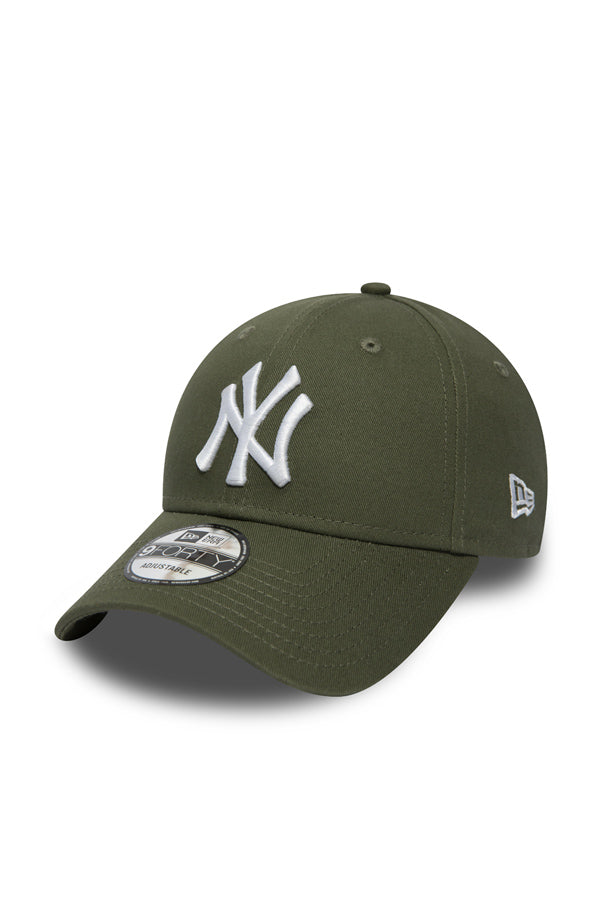 9FORTY Adjustable New York Yankees Essential Cap