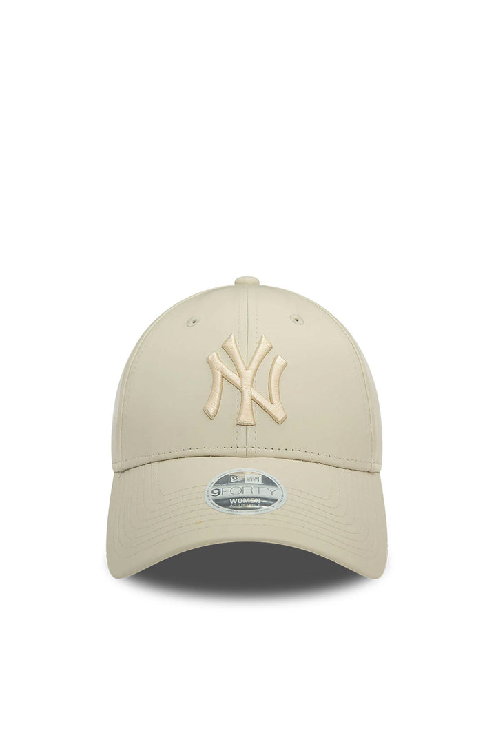 New Era Cappellino 9FORTY Regolabile New York Yankees Ecopelle Womens Beige