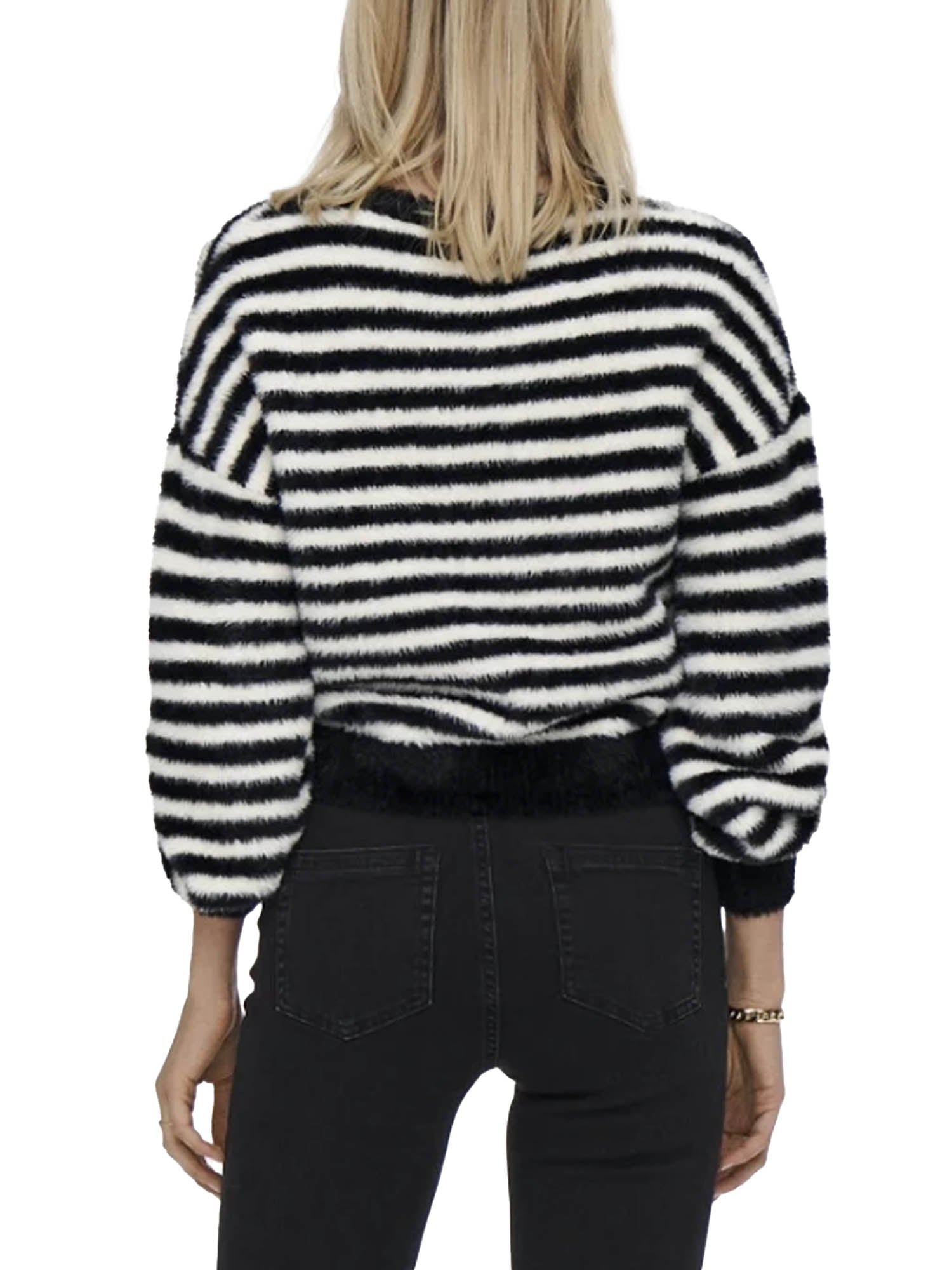 Only Pullover Paricollo Cropped Nero